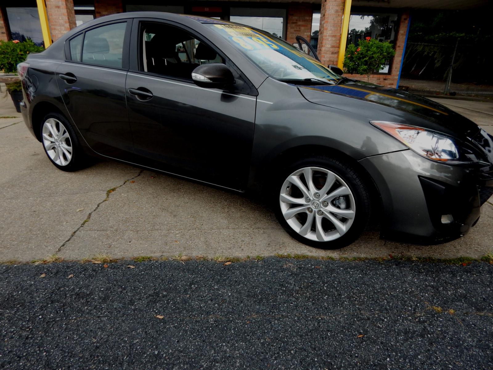 2010 Charcoal Metallic /Gray Mazda 3S sedan 3S with an 2.5l-4 cyl. engine, Automatic transmission, located at 3120 W Tennessee St, Tallahassee, FL, 32304-1002, (850) 575-6702, 30.458841, -84.349648 - Used Car Supermarket is proud to present you with this loaded immaculate 2010 Mazda 3S sedan with low miles. Used Car Supermarket prides itself in offering you the finest pre-owned vehicle in Tallahassee. Used Car Supermarket has been locally family owned and operated for over 48 years. Our 3S sedan - Photo #0
