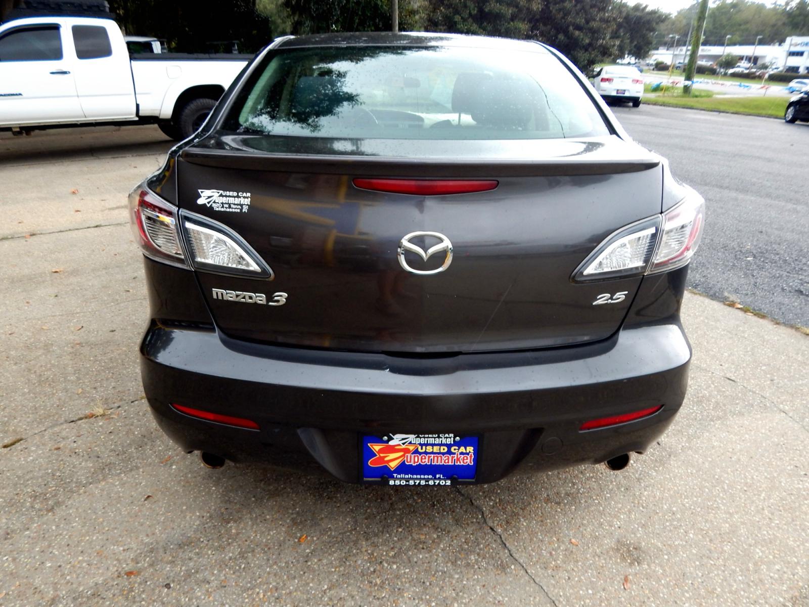 2010 Charcoal Metallic /Gray Mazda 3S sedan 3S with an 2.5l-4 cyl. engine, Automatic transmission, located at 3120 W Tennessee St, Tallahassee, FL, 32304-1002, (850) 575-6702, 30.458841, -84.349648 - Used Car Supermarket is proud to present you with this loaded immaculate 2010 Mazda 3S sedan with low miles. Used Car Supermarket prides itself in offering you the finest pre-owned vehicle in Tallahassee. Used Car Supermarket has been locally family owned and operated for over 48 years. Our 3S sedan - Photo #4