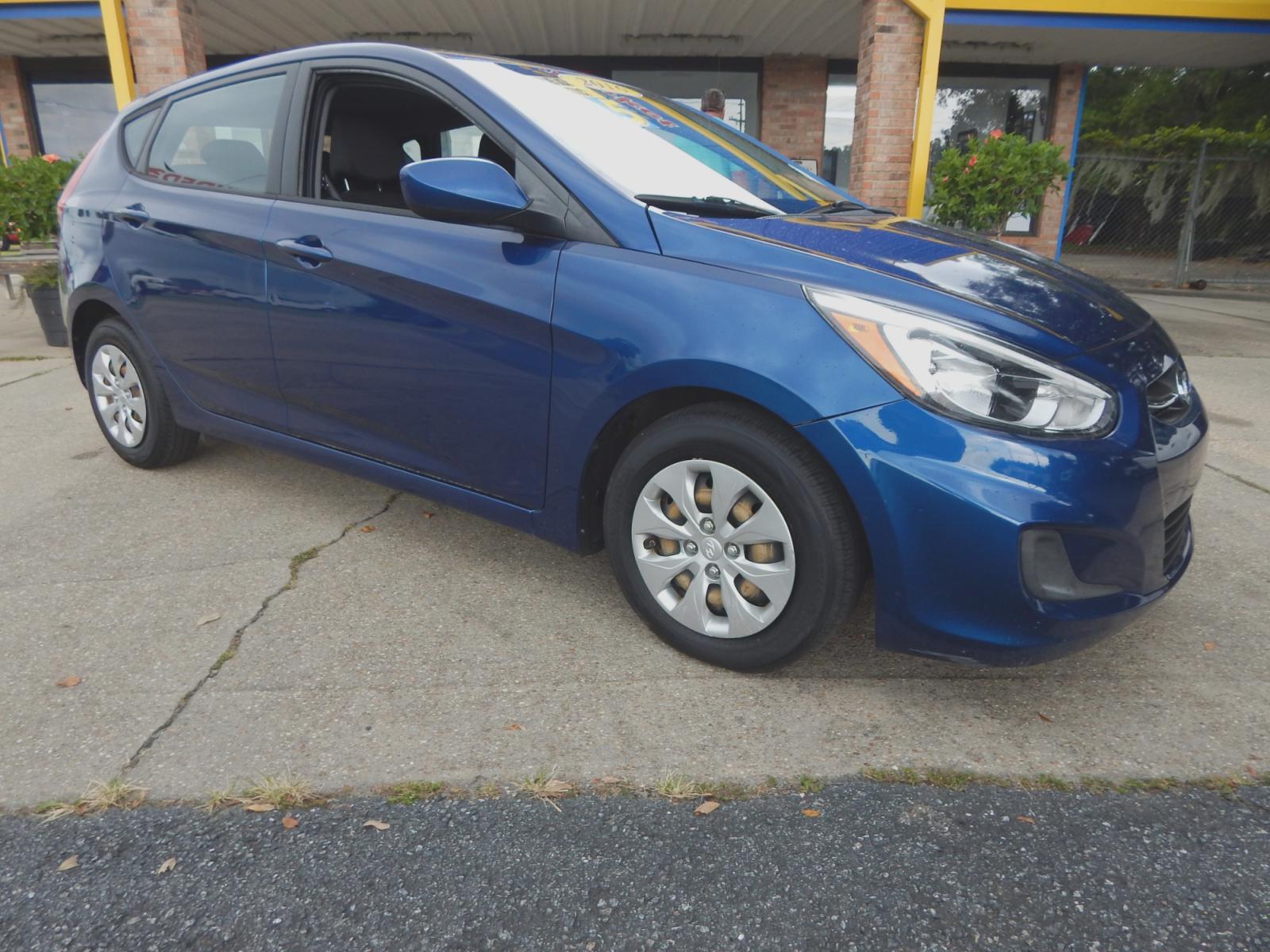 2016 Blue /blue Hyundai Accent SE 5-Door (KMHCT5AE7GU) with an 1.6L L4 DOHC 16V engine, Automatic transmission, located at 3120 W Tennessee St, Tallahassee, FL, 32304-1002, (850) 575-6702, 30.458841, -84.349648 - Photo #1