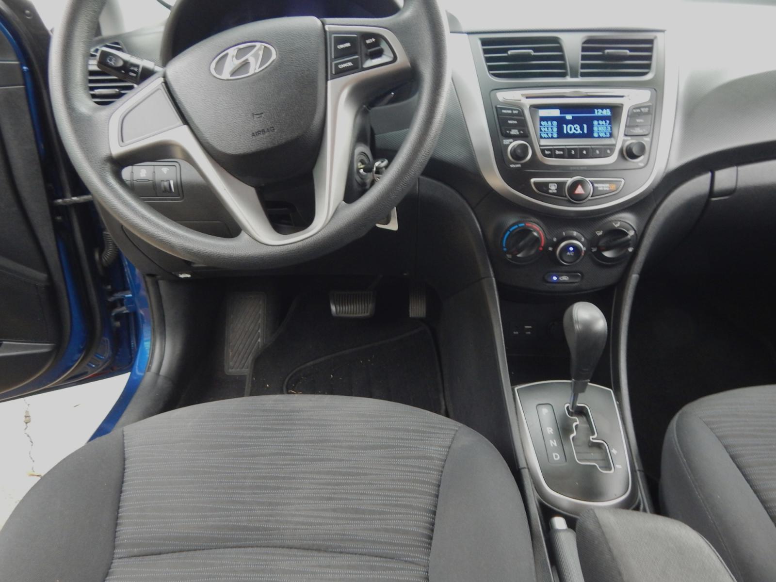 2016 Blue /blue Hyundai Accent SE 5-Door (KMHCT5AE7GU) with an 1.6L L4 DOHC 16V engine, Automatic transmission, located at 3120 W Tennessee St, Tallahassee, FL, 32304-1002, (850) 575-6702, 30.458841, -84.349648 - Photo #4