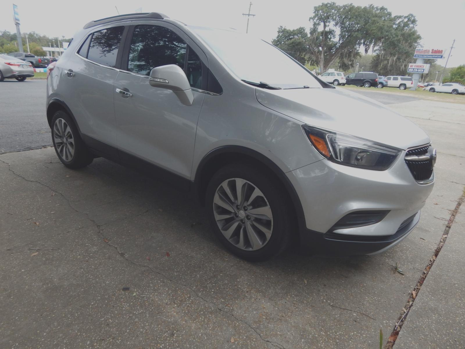 2018 Silver Metallic /Charcoal Buick Encore Preferred FWD (KL4CJASB1JB) with an 1.4L L4 DOHC 16V TURBO engine, Automatic transmission, located at 3120 W Tennessee St, Tallahassee, FL, 32304-1002, (850) 575-6702, 30.458841, -84.349648 - Used Car Supermarket is proud to present you with this loaded immaculate 2018 Buick Encore Preferred Package. Used Car Supermarket prides itself in offering you the finest pre-owned vehicle in Tallahassee. Used Car Supermarket has been locally family owned and operated for over 48 years. Our Encore - Photo #1