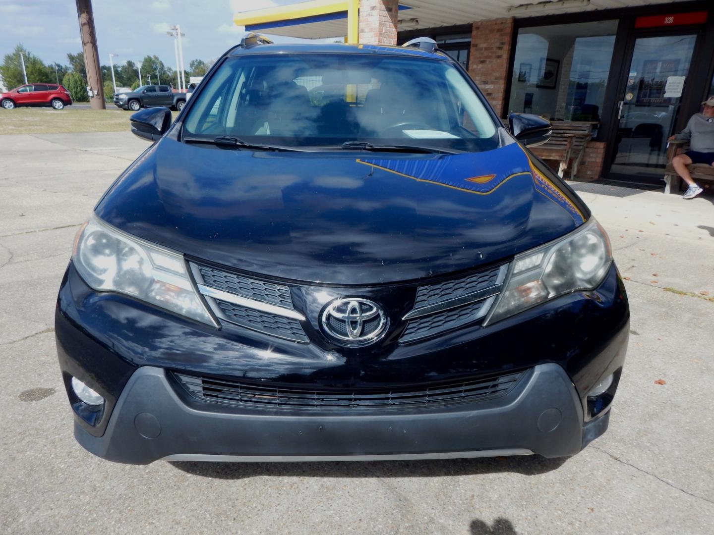 2015 Black /Charcoal Toyota RAV4 XLE AWD (2T3RFREV5FW) with an 2.5L L4 DOHC 16V engine, 6-Speed Automatic transmission, located at 3120 W Tennessee St, Tallahassee, FL, 32304-1002, (850) 575-6702, 30.458841, -84.349648 - Photo#2