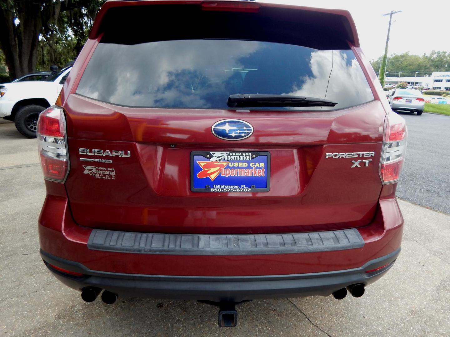 2018 /Gray Subaru Forester 2.5i Premium PZEV CVT (JF2SJAGC6JH) with an 2.5L H4 SOHC 16V engine, Automatic transmission, located at 3120 W Tennessee St, Tallahassee, FL, 32304-1002, (850) 575-6702, 30.458841, -84.349648 - Used Car Supermarket is proud to present you with this loaded immaculate 2018 Subaru Forester Premium with sunroof. Used Car Supermarket prides itself in offering you the finest pre-owned vehicle in Tallahassee. Used Car Supermarket has been locally family owned and operated for over 48 years. Our F - Photo#3