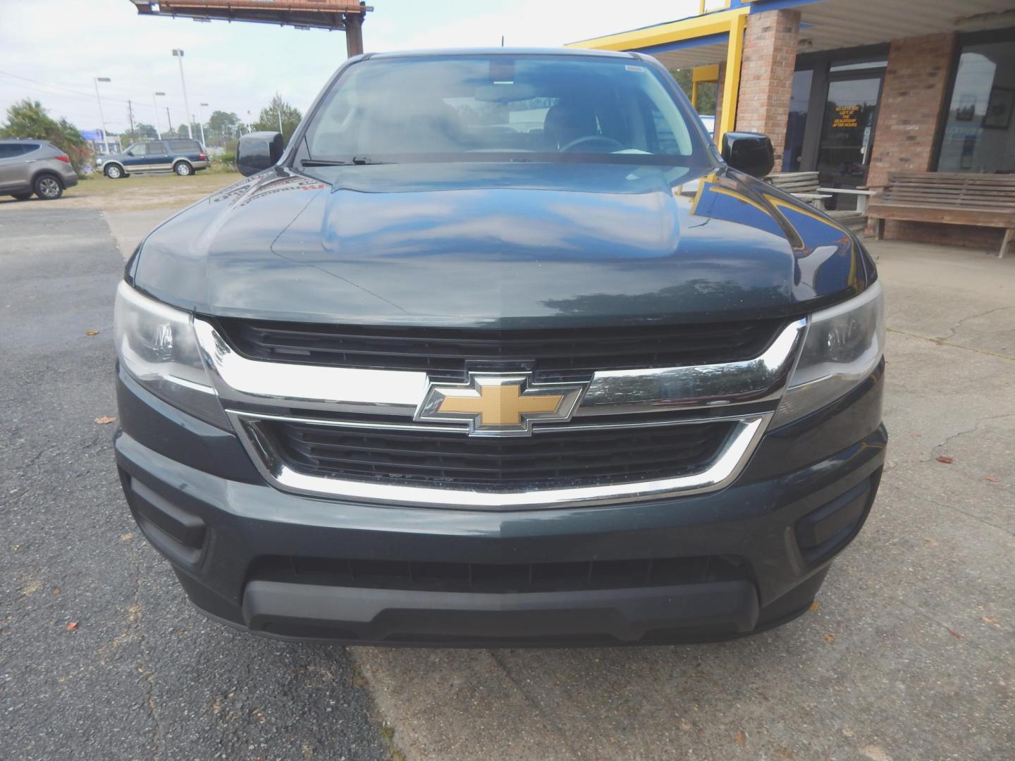 2017 Charcoal /Gray Chevrolet Colorado Crew Cab (1GCGSBEA7H1) with an 2.5L L4 DOHC 16V GAS engine, Automatic transmission, located at 3120 W Tennessee St, Tallahassee, FL, 32304-1002, (850) 575-6702, 30.458841, -84.349648 - Used Car Supermarket is proud to present you with this loaded immaculate 2017 Chevy Colorado Crew Cab with low miles. Used Car Supermarket prides itself in offering you the finest pre-owned vehicle in Tallahassee. Used Car Supermarket has been locally family owned and operated for over 48 years. Our - Photo#2