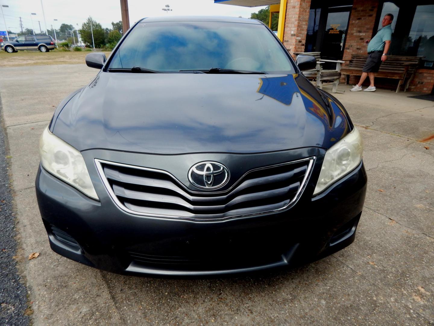 2010 Charcoal /Gray Toyota Camry LE (4T1BF3EK4AU) with an 2.5L L4 DOHC 16V engine, Automatic transmission, located at 3120 W Tennessee St, Tallahassee, FL, 32304-1002, (850) 575-6702, 30.458841, -84.349648 - Used Car Supermarket is proud to present you with this loaded immaculate 2010 Toyota Camry LE with low miles. Used Car Supermarket prides itself in offering you the finest pre-owned vehicle in Tallahassee. Used Car Supermarket has been locally family owned and operated for a half century. Our Camry - Photo#2