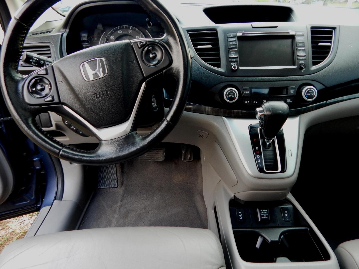 2013 Blue /Gray Leather Honda CR-V EX-L 2WD (2HKRM3H77DH) with an 2.4L L4 DOHC 16V engine, Automatic transmission, located at 3120 W Tennessee St, Tallahassee, FL, 32304-1002, (850) 575-6702, 30.458841, -84.349648 - Used Car Supermarket is proud to present you with this loaded immaculate 2013 Honda CRV EX-L with leather and sunroof. Used Car Supermarket prides itself in offering you the finest pre-owned vehicle in Tallahassee. Used Car Supermarket has been locally family owned and operated for a half century. O - Photo#4