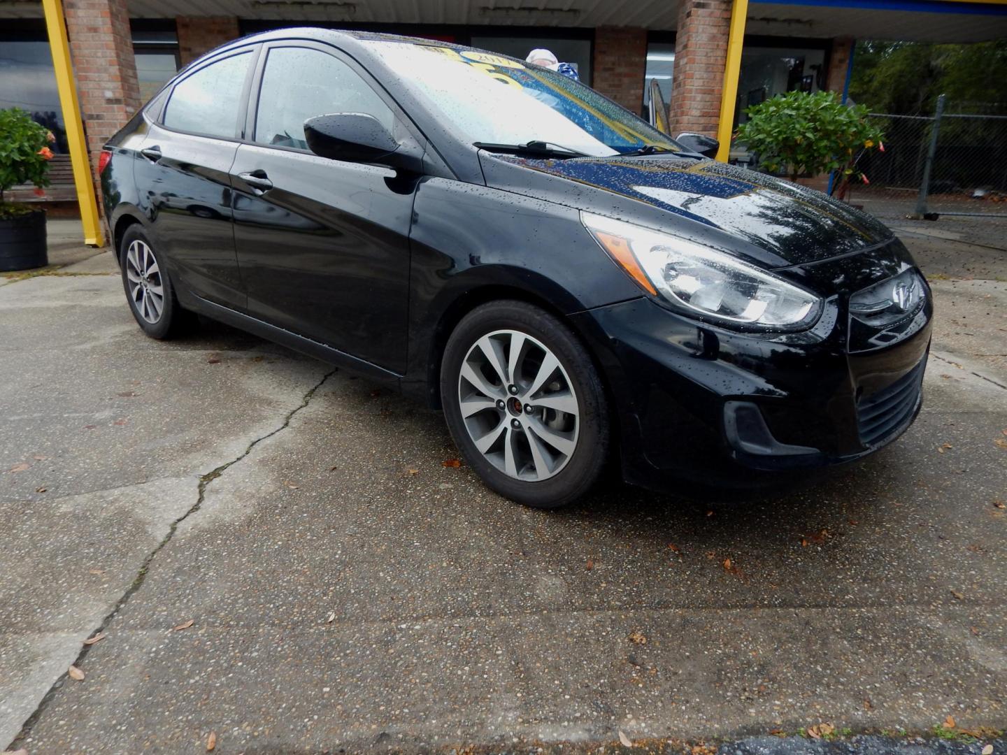 2017 Black /Gray Hyundai Accent SE 4-Door (KMHCT4AE7HU) with an 1.6L L4 DOHC 16V engine, Automatic transmission, located at 3120 W Tennessee St, Tallahassee, FL, 32304-1002, (850) 575-6702, 30.458841, -84.349648 - Used Car Supermarket is proud to present you with this loaded immaculate 2017 Hyundai Accent SE with low miles. Used Car Supermarket prides itself in offering you the finest pre-owned vehicle in Tallahassee. Used Car Supermarket has been locally family owned and operated for a half century. Our Acce - Photo#0