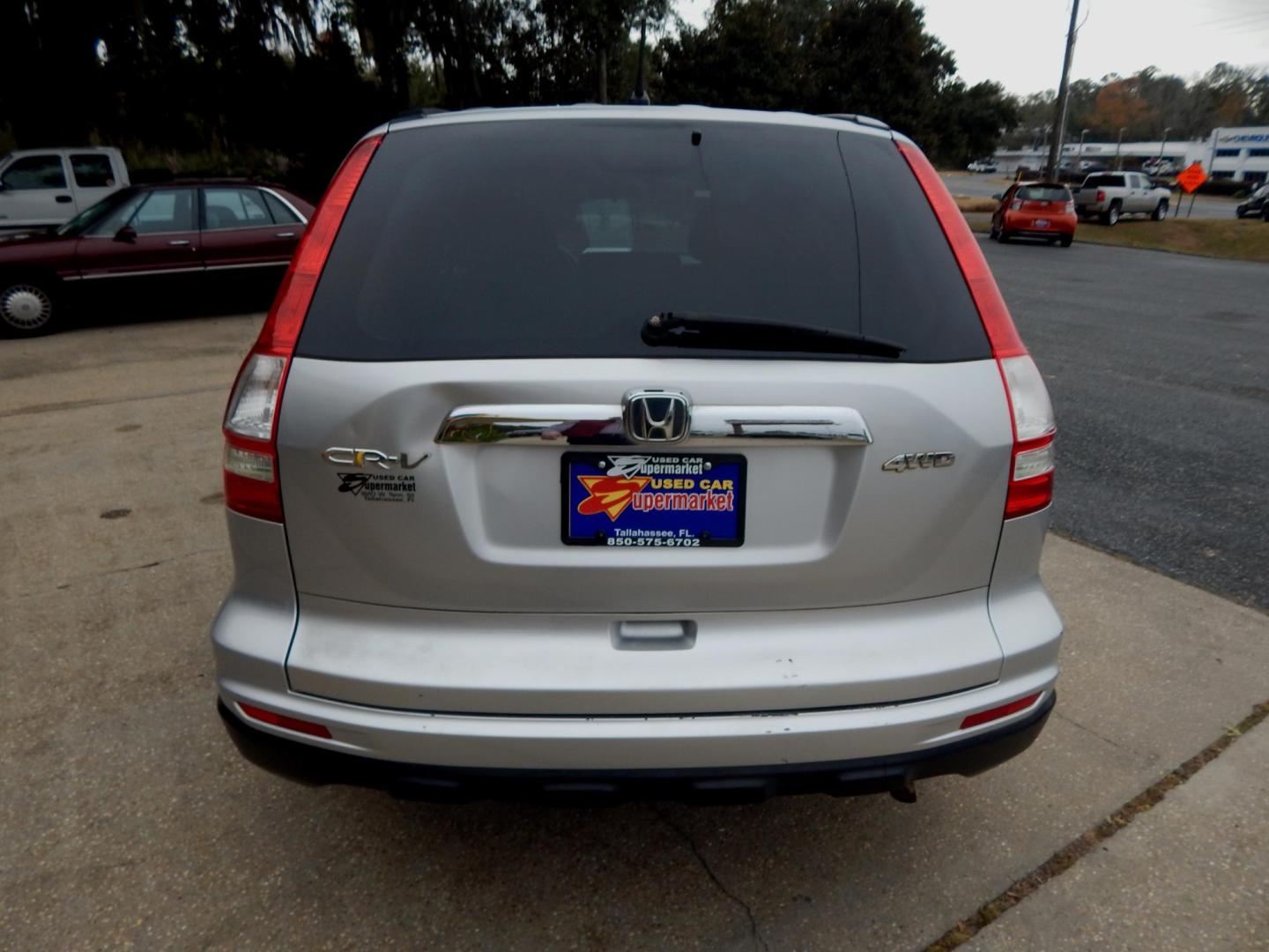 2010 Silver Metallic /Gray Honda CR-V EX 4WD (5J6RE4H59AL) with an 2.4L L4 DOHC 16V engine, Automatic transmission, located at 3120 W Tennessee St, Tallahassee, FL, 32304-1002, (850) 575-6702, 30.458841, -84.349648 - Used Car Supermarket is proud to present you with this loaded immaculate 2010 Honda CRV EX with sunroof and low miles. Used Car Supermarket prides itself in offering you the finest pre-owned vehicle in Tallahassee. Used Car Supermarket has been locally family owned and operated for over 49 years. Ou - Photo#3