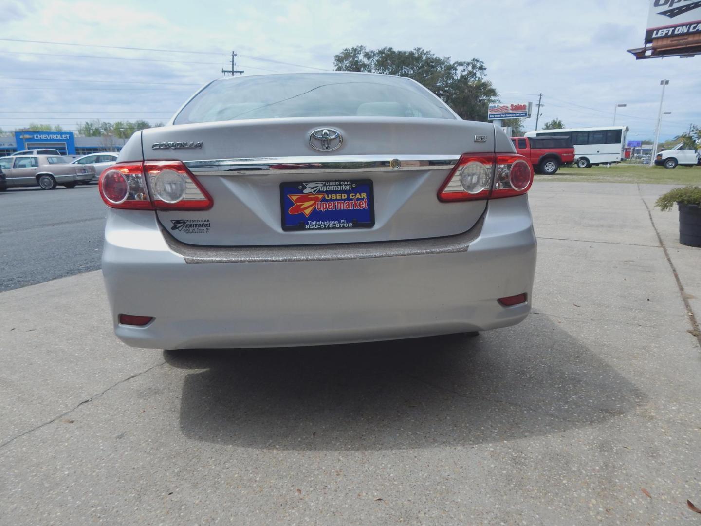 2012 Silver Metallic /Gray Toyota Corolla LE (2T1BU4EE2CC) with an 1.8L L4 DOHC 16V engine, Automatic transmission, located at 3120 W Tennessee St, Tallahassee, FL, 32304-1002, (850) 575-6702, 30.458841, -84.349648 - Used Car Supermarket is proud to present you with this loaded immaculate 2012 Toyota Corolla Sedan LE with low miles. Used Car Supermarket prides itself in offering you the finest pre-owned vehicle in Tallahassee. Used Car Supermarket has been locally family owned and operated for over 49 years. Our - Photo#3