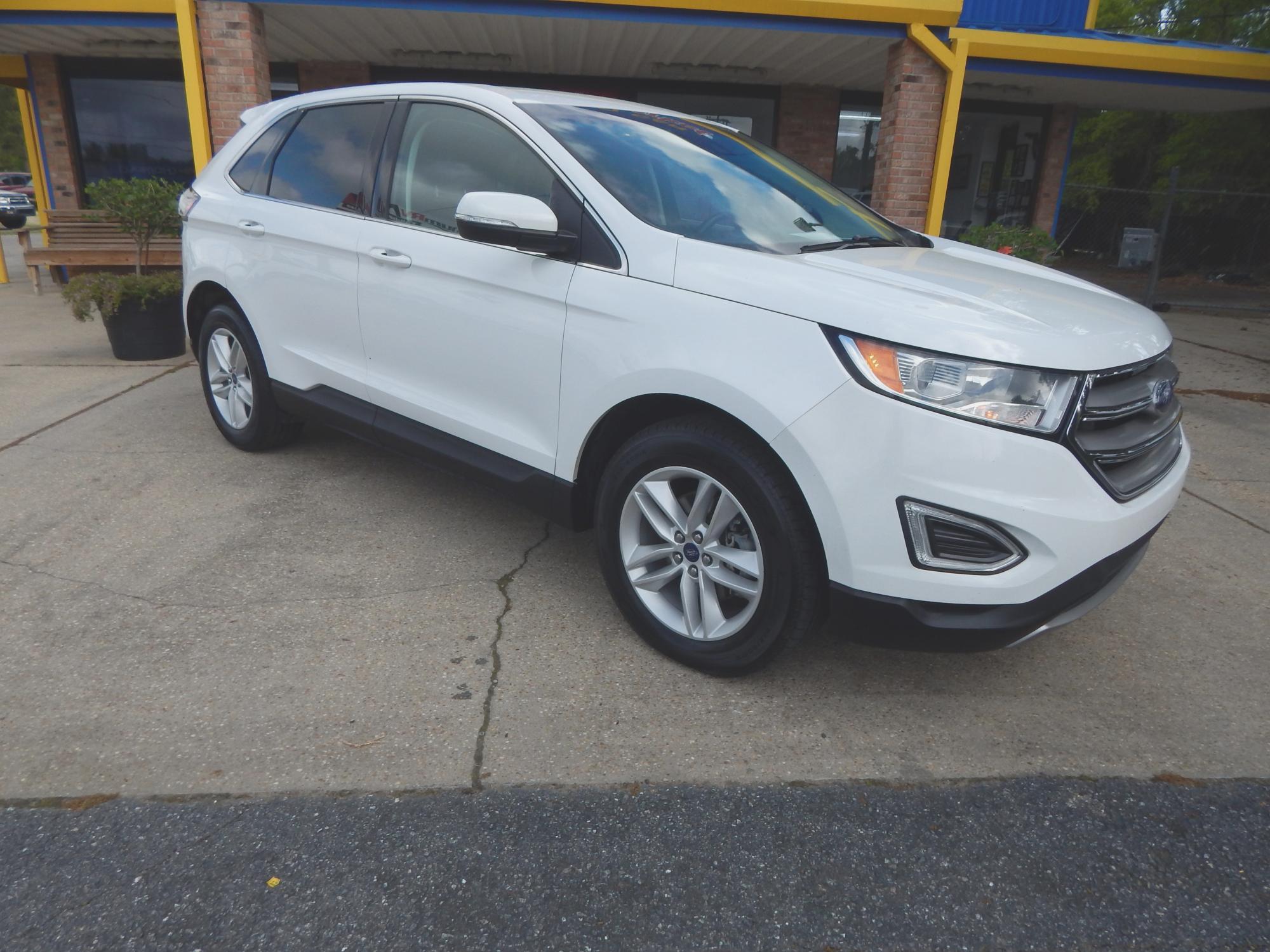 photo of 2018 Ford Edge SEL FWD
