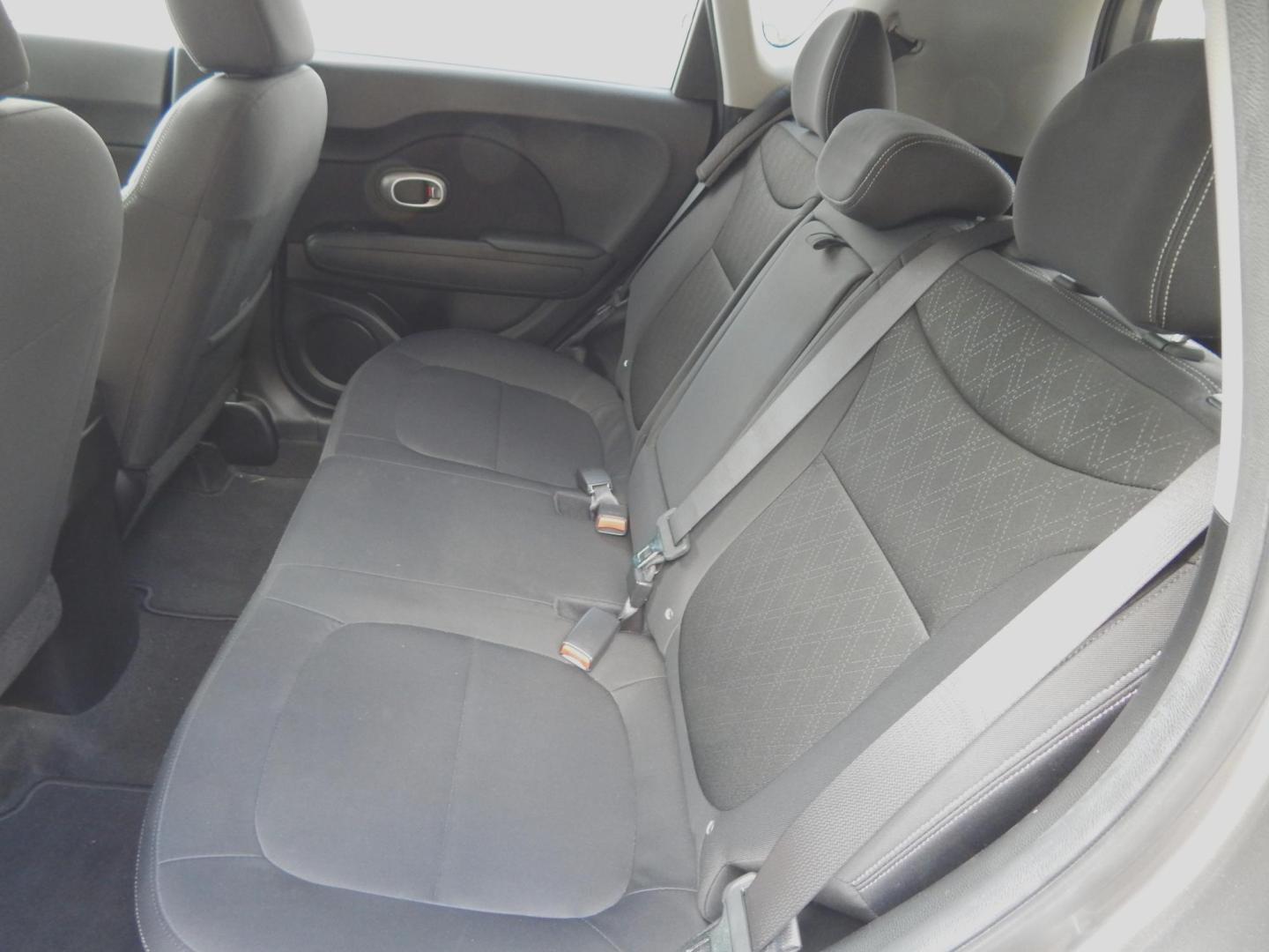 2014 Silver Metallic /Charcoal Kia Soul Base (KNDJN2A2XE7) with an 1.6L L4 DOHC 16V engine, Automatic transmission, located at 3120 W Tennessee St, Tallahassee, FL, 32304-1002, (850) 575-6702, 30.458841, -84.349648 - Used Car Supermarket is proud to present you with this loaded immaculate 2014 Kia Soul with low miles. Used Car Supermarket prides itself in offering you the finest pre-owned vehicle in Tallahassee. Used Car Supermarket has been locally family owned and operated for over 49 years. Our Soul has been - Photo#6