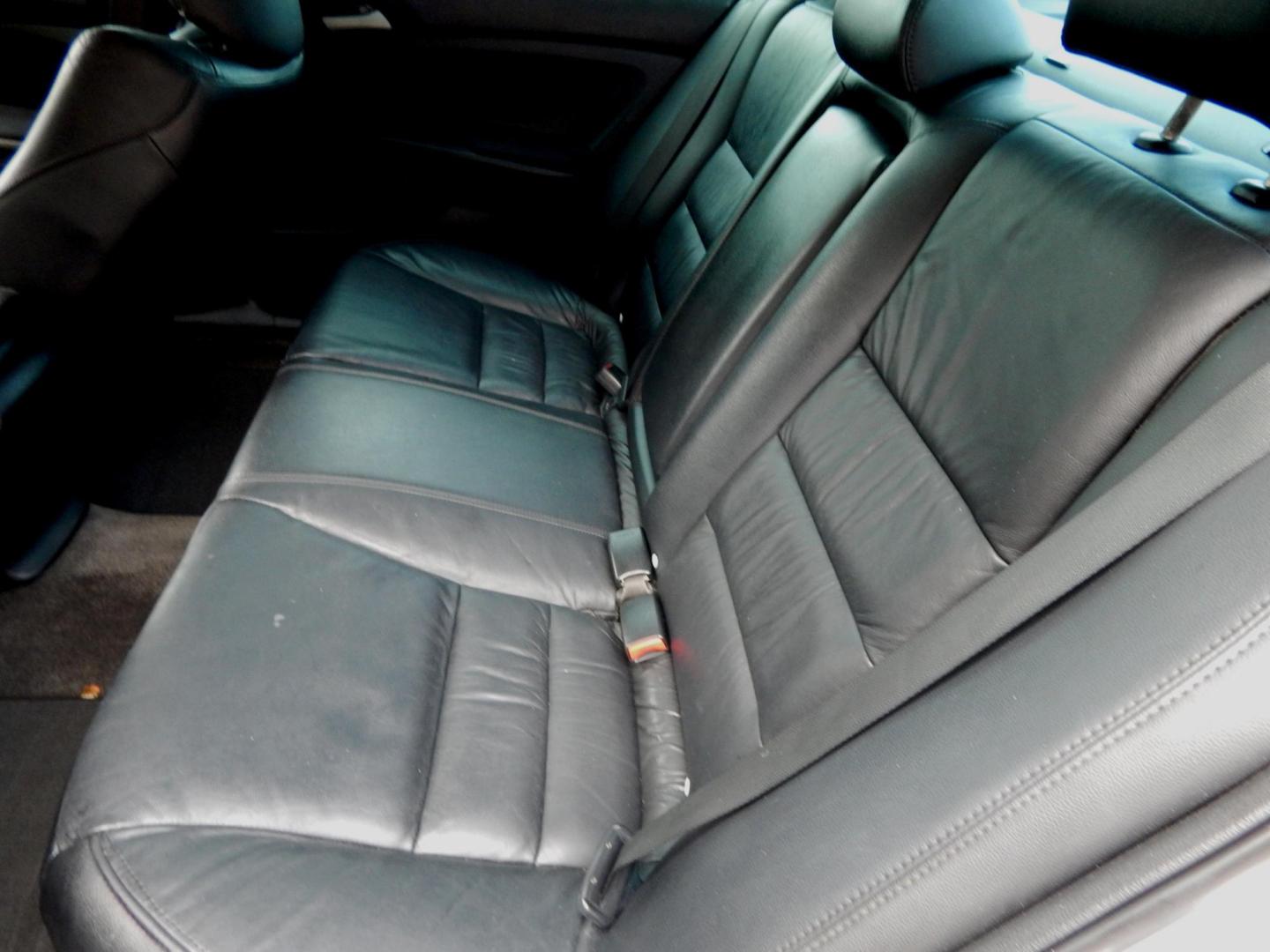 2011 Blue /Charcoal Leather Honda Accord SE Sedan AT (1HGCP2F69BA) with an 2.4L L4 DOHC 16V engine, Automatic transmission, located at 3120 W Tennessee St, Tallahassee, FL, 32304-1002, (850) 575-6702, 30.458841, -84.349648 - Used Car Supermarket is proud to present you with this loaded immaculate 2011 Honda Accord SE sedan with leather and low miles. Used Car Supermarket prides itself in offering you the finest pre-owned vehicle in Tallahassee. Used Car Supermarket has been locally family owned and operated for over a h - Photo#5