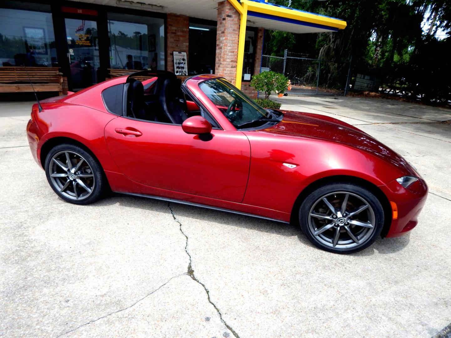2018 Maroon /Charcoal Leather Mazda MX-5 Miata RF Grand Touring 6MT (JM1NDAM78J0) with an 2.0L L4 DOHC 16V engine, 6M transmission, located at 3120 W Tennessee St, Tallahassee, FL, 32304-1002, (850) 575-6702, 30.458841, -84.349648 - Used Car Supermarket is proud to present you with this loaded immaculate 2018 Mazda MX-5 Miata Grand Touring Hardtop Convertible with leather and Navigation. Used Car Supermarket prides itself in offering you the finest pre-owned vehicle in Tallahassee. Used Car Supermarket has been locally family o - Photo#8