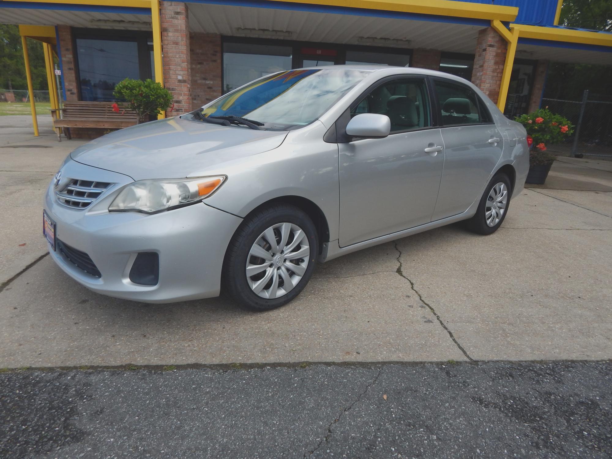 photo of 2013 Toyota Corolla LE