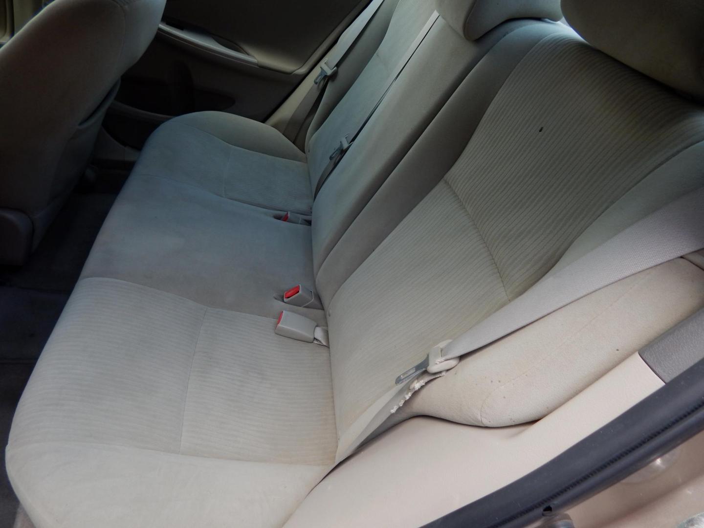 2010 Gold /Tan Toyota Corolla LE (1NXBU4EE6AZ) with an 1.8L L4 DOHC 16V engine, 4-Speed Automatic Overdrive transmission, located at 3120 W Tennessee St, Tallahassee, FL, 32304-1002, (850) 575-6702, 30.458841, -84.349648 - Used Car Supermarket is proud to present you with this loaded immaculate 2010 Toyota Corolla Sedan LE. Used Car Supermarket prides itself in offering you the finest pre-owned vehicle in Tallahassee. Used Car Supermarket has been locally family owned and operated for over a half century. Our Corolla - Photo#5