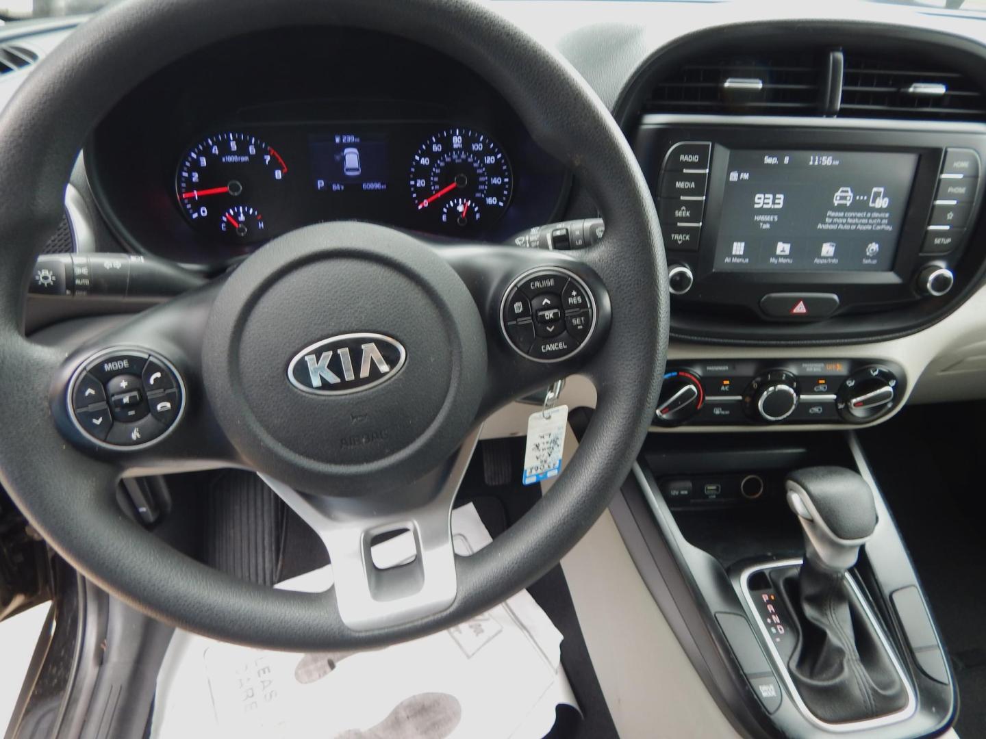 2020 Black /Gray Kia Soul LX (KNDJ23AU0L7) with an 2.0L L4 DOHC 16V engine, Automatic transmission, located at 3120 W Tennessee St, Tallahassee, FL, 32304-1002, (850) 575-6702, 30.458841, -84.349648 - Photo#4
