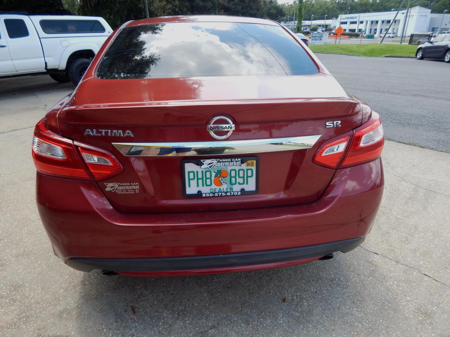 2016 Maroon /Charcoal Nissan Altima 2.5 SR (1N4AL3AP6GN) with an 2.5L L4 DOHC 16V engine, CVT transmission, located at 3120 W Tennessee St, Tallahassee, FL, 32304-1002, (850) 575-6702, 30.458841, -84.349648 - Photo#3