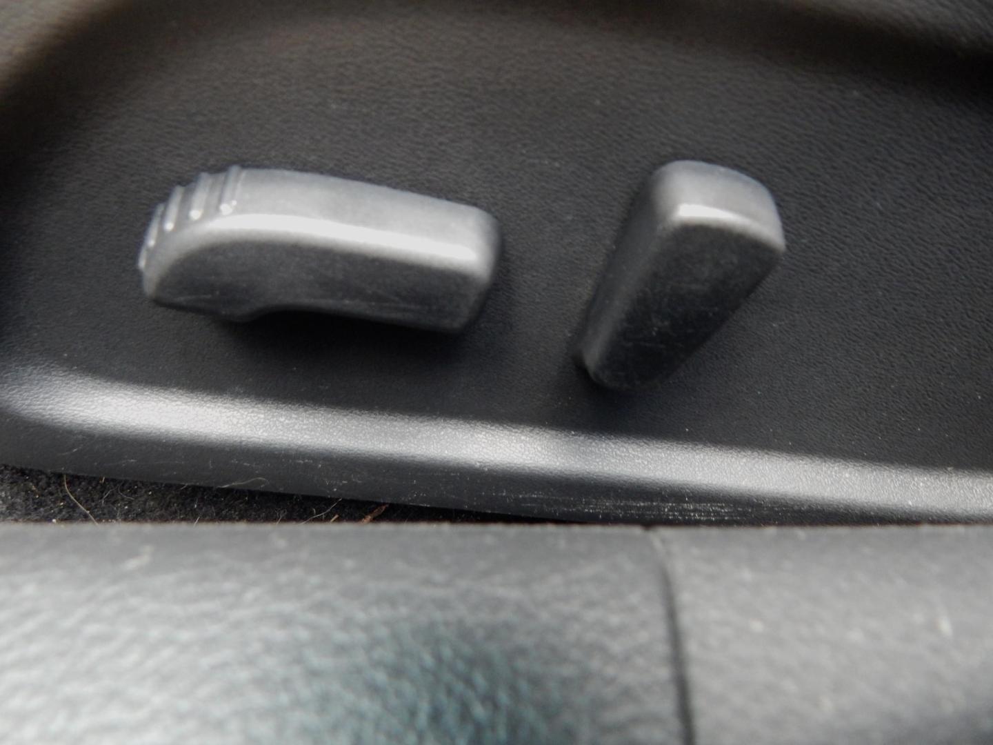 2013 Gray /Gray Nissan Altima 2.5 S (1N4AL3AP6DC) with an 2.5L L4 DOHC 16V engine, Automatic transmission, located at 3120 W Tennessee St, Tallahassee, FL, 32304-1002, (850) 575-6702, 30.458841, -84.349648 - Used Car Supermarket is proud to present you with this loaded immaculate 2013 Nissan Altima S Sedan. Used Car Supermarket prides itself in offering you the finest pre-owned vehicle in Tallahassee. Used Car Supermarket has been locally family owned and operated for over 49 years. Our Altima has been - Photo#8