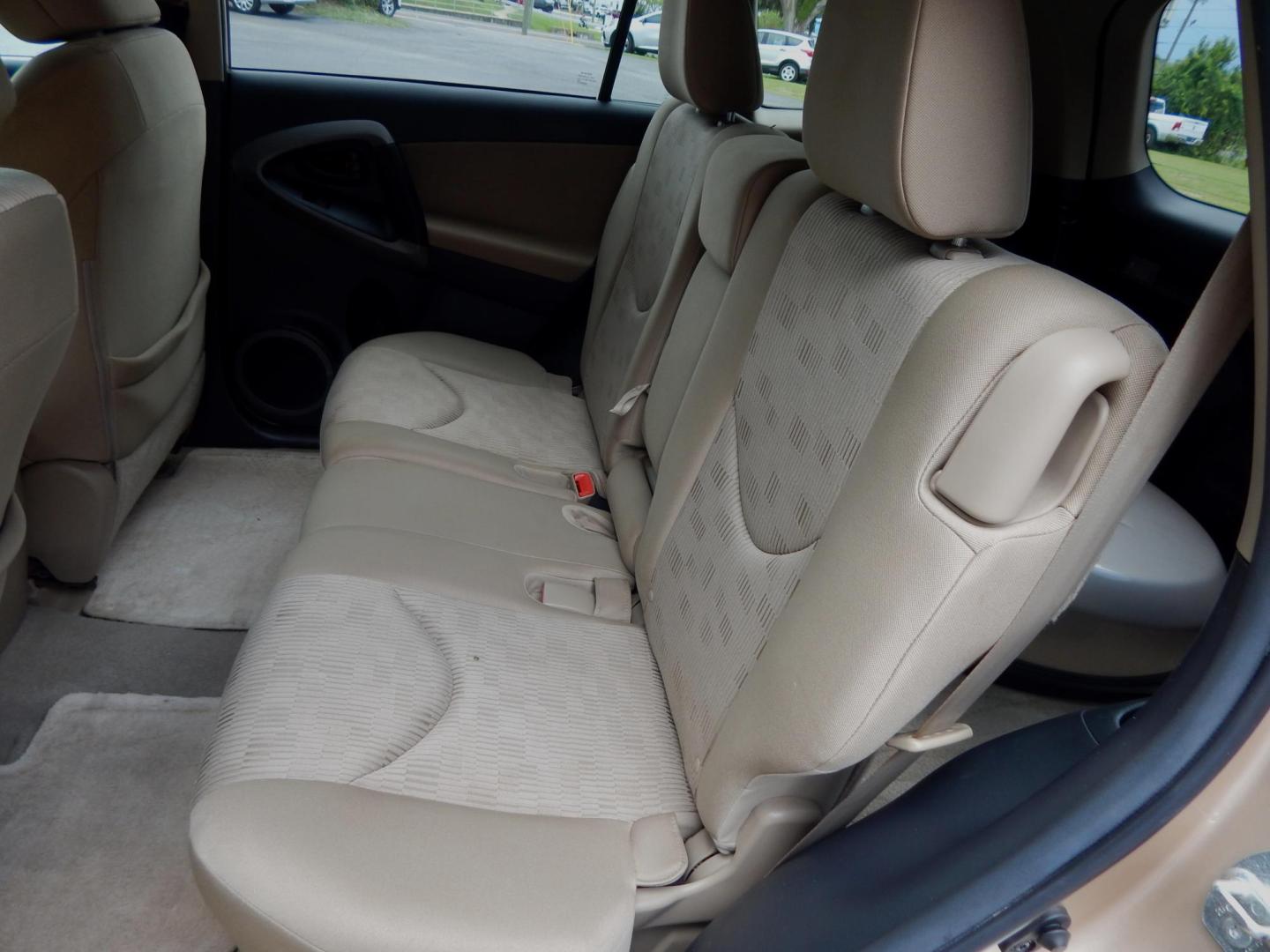 2012 Champagne /Tan Toyota RAV4 Base I4 4WD (2T3BF4DV6CW) with an 2.4L L4 DOHC 16V engine, 4-Speed Automatic transmission, located at 3120 W Tennessee St, Tallahassee, FL, 32304-1002, (850) 575-6702, 30.458841, -84.349648 - Used Car Supermarket is proud to present you with this loaded immaculate 2012 Toyota RAV4 with great miles. Used Car Supermarket prides itself in offering you the finest pre-owned vehicle in Tallahassee. Used Car Supermarket has been locally family owned and operated for over 49 years. Our RAV4 has - Photo#5