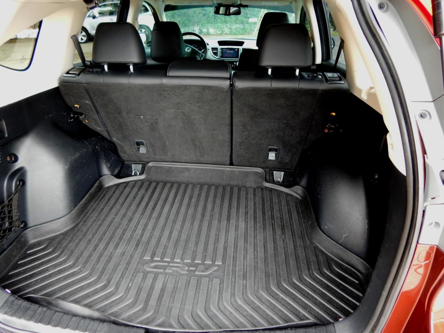 2016 Maroon /Charcoal Leather Honda CR-V EX-L 2WD (2HKRM3H77GH) with an 2.4L L4 DOHC 16V engine, Automatic transmission, located at 3120 W Tennessee St, Tallahassee, FL, 32304-1002, (850) 575-6702, 30.458841, -84.349648 - Used Car Supermarket is proud to present you with this loaded immaculate 2016 Honda CRV EX-L with sunroof, leather and low miles. Used Car Supermarket prides itself in offering you the finest pre-owned vehicle in Tallahassee. Used Car Supermarket has been locally family owned and operated for over 5 - Photo#10