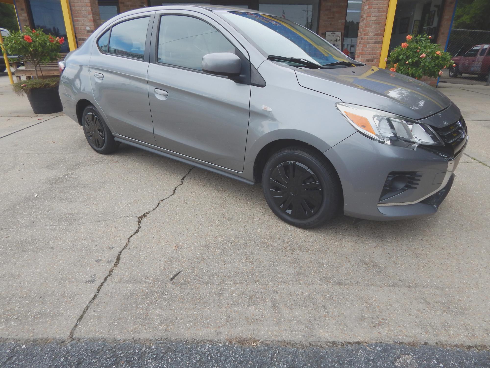 photo of 2022 Mitsubishi Mirage G4 ES 5M