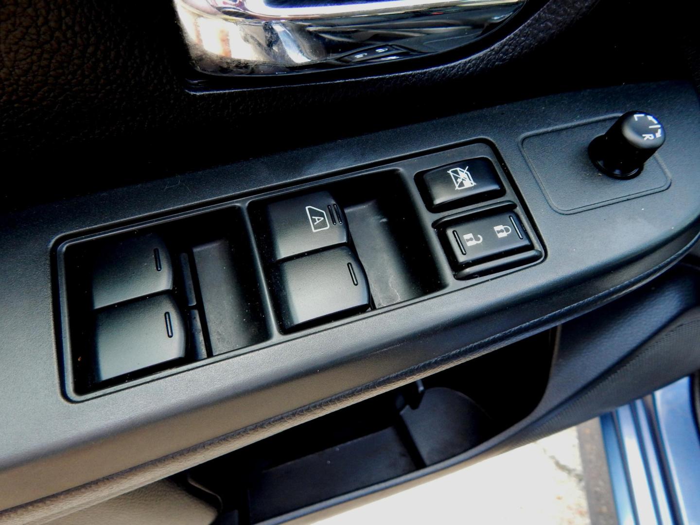 2013 Blue /Charcoal Subaru Impreza 2.0i Sport Premium (JF1GPAL61DH) with an 2.0L H4 DOHC 16V engine, Automatic transmission, located at 3120 W Tennessee St, Tallahassee, FL, 32304-1002, (850) 575-6702, 30.458841, -84.349648 - Used Car Supermarket is proud to present you with this loaded immaculate 2013 Subaru Impreza Premium Sport with low miles. Used Car Supermarket prides itself in offering you the finest pre-owned vehicle in Tallahassee. Used Car Supermarket has been locally family owned and operated for over 50 years - Photo#7