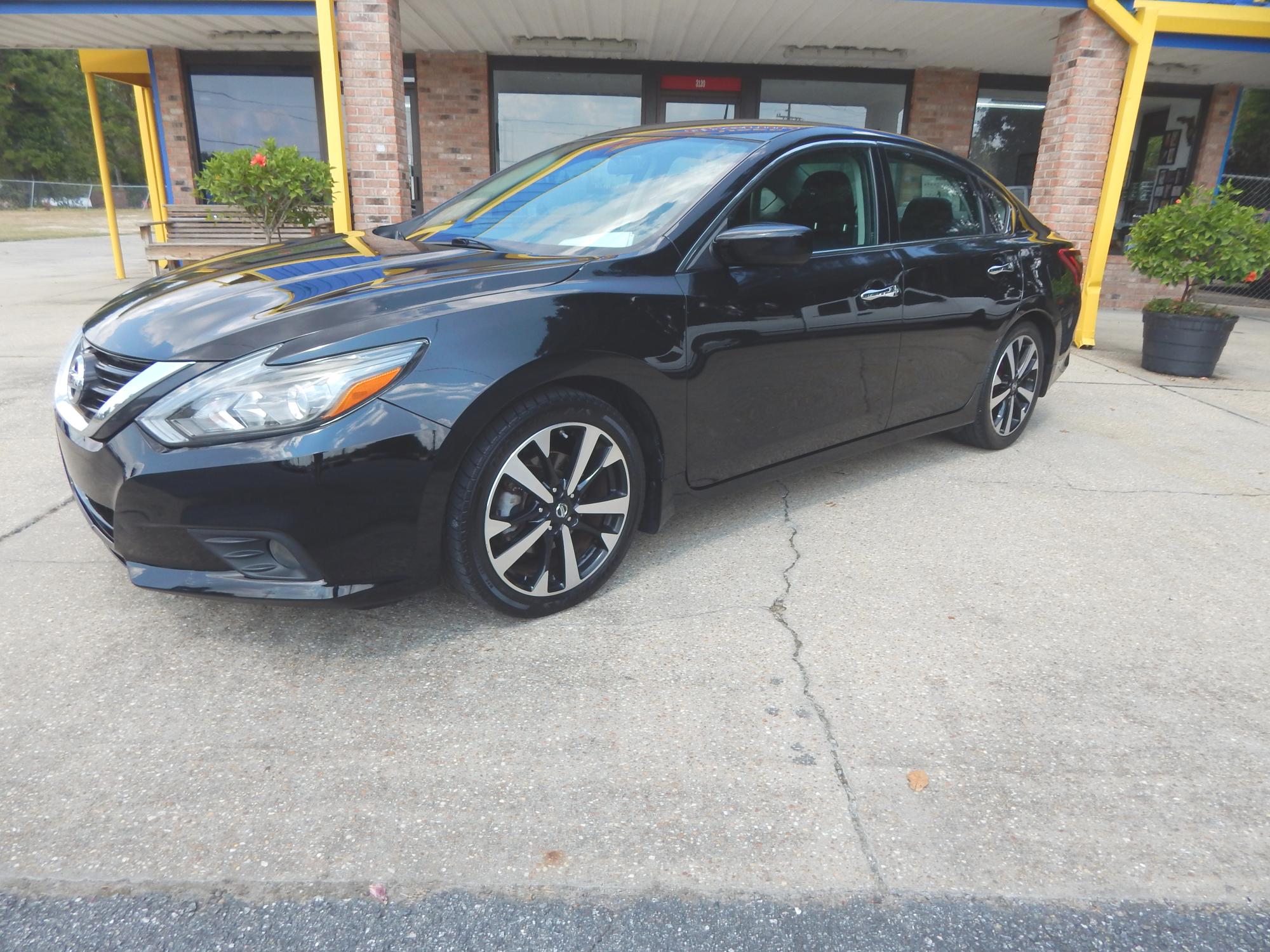 photo of 2018 Nissan Altima 2.5 SR