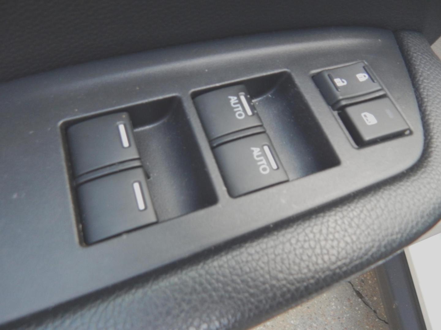 2017 Pearl White /Gray Leather Honda Ridgeline RTL-T (5FPYK2F64HB) with an 3.5L V6 SOHC 24V engine, Automatic transmission, located at 3120 W Tennessee St, Tallahassee, FL, 32304-1002, (850) 575-6702, 30.458841, -84.349648 - Used Car Supermarket is proud to present you with this loaded immaculate 2017 Honda Ridgeline RLT-T with Navigation and leather. Used Car Supermarket prides itself in offering you the finest pre-owned vehicle in Tallahassee. Used Car Supermarket has been locally family owned and operated for over 50 - Photo#8