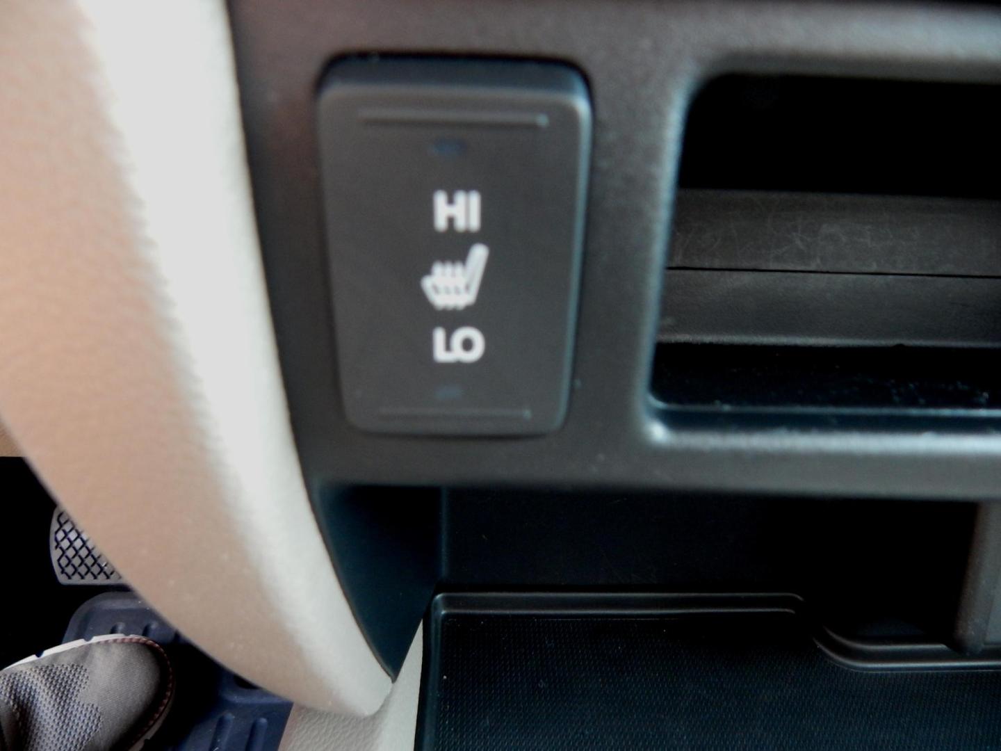 2017 Pearl White /Gray Leather Honda Ridgeline RTL-T (5FPYK2F64HB) with an 3.5L V6 SOHC 24V engine, Automatic transmission, located at 3120 W Tennessee St, Tallahassee, FL, 32304-1002, (850) 575-6702, 30.458841, -84.349648 - Used Car Supermarket is proud to present you with this loaded immaculate 2017 Honda Ridgeline RLT-T with Navigation and leather. Used Car Supermarket prides itself in offering you the finest pre-owned vehicle in Tallahassee. Used Car Supermarket has been locally family owned and operated for over 50 - Photo#12