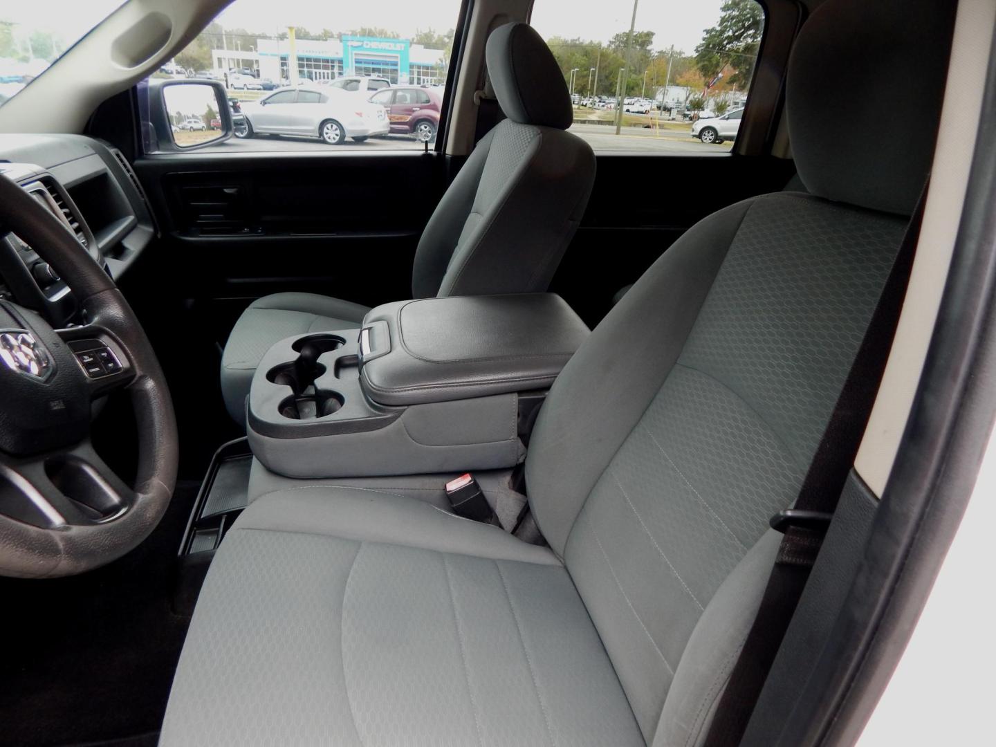 2018 White /Charcoal RAM 2500 Tradesman Crew Cab SWB 4WD (3C6UR5CL6JG) with an 6.7L L6 OHV 24V TURBO DIESEL engine, Automatic transmission, located at 3120 W Tennessee St, Tallahassee, FL, 32304-1002, (850) 575-6702, 30.458841, -84.349648 - Used Car Supermarket is proud to present you with this loaded immaculate 2018 Ram 2500 Crew Cab Diesel 6.7L 4x4. Used Car Supermarket prides itself in offering you the finest pre-owned vehicle in Tallahassee. Used Car Supermarket has been locally family owned and operated for over 50 years. Our Ram - Photo#5