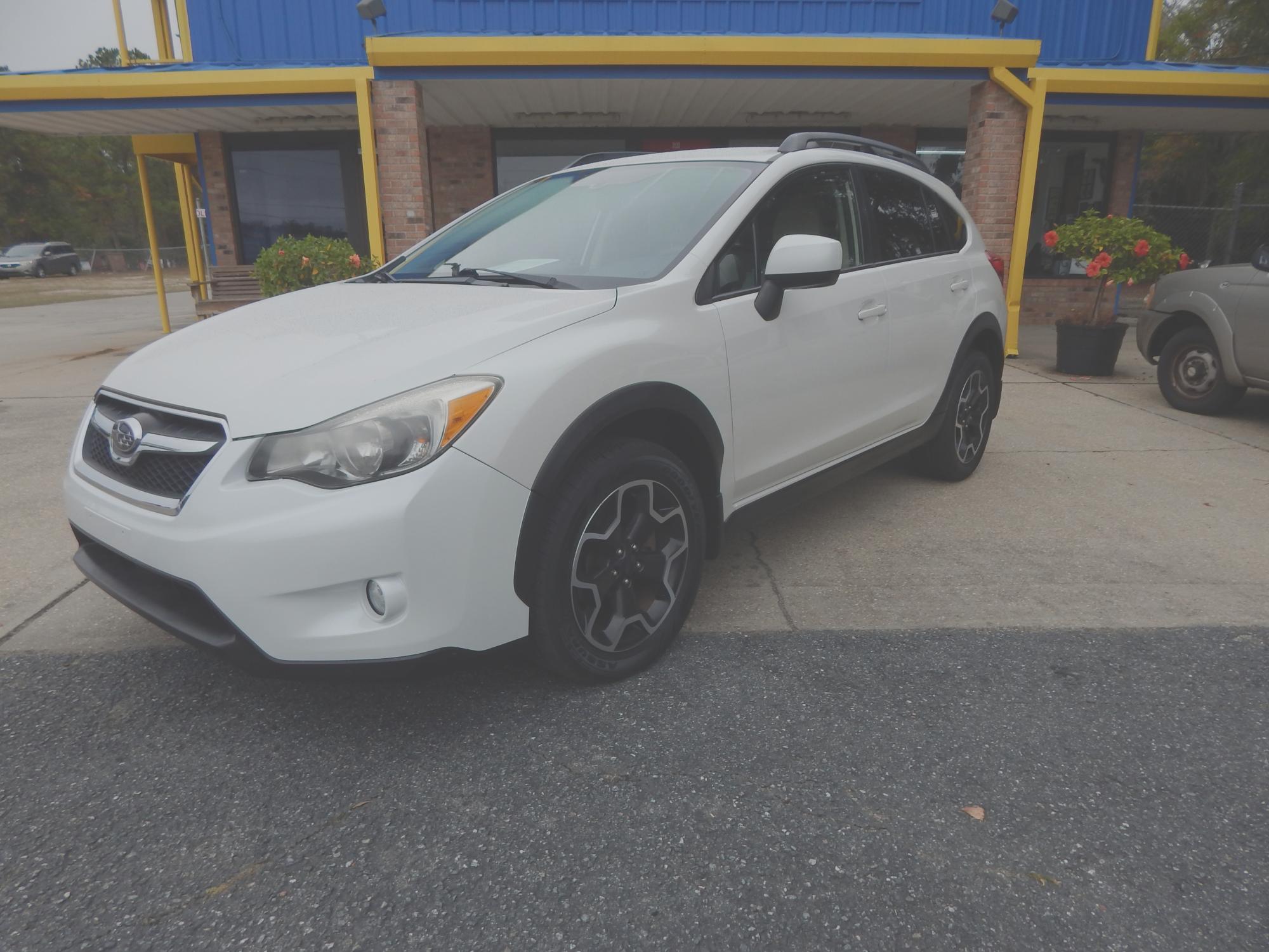 photo of 2014 Subaru XV Crosstrek 2.0 Limited