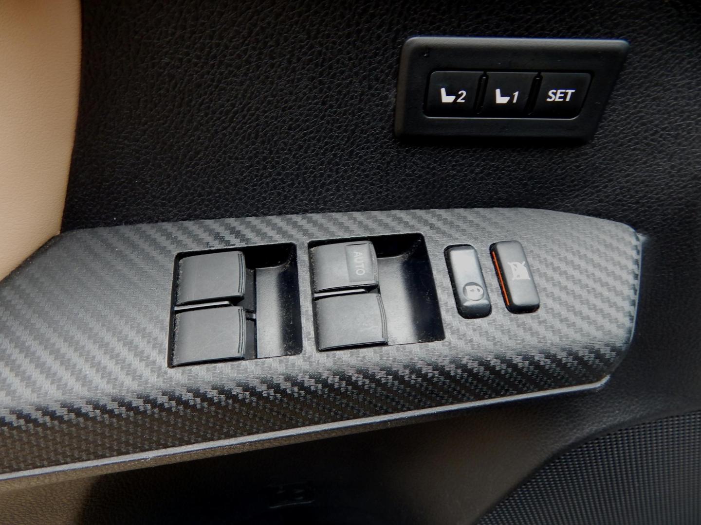 2013 Black /Tan Leather Toyota RAV4 Limited AWD (2T3YFREV5DW) with an 2.5L L4 DOHC 16V engine, 6-Speed Automatic transmission, located at 3120 W Tennessee St, Tallahassee, FL, 32304-1002, (850) 575-6702, 30.458841, -84.349648 - Photo#7