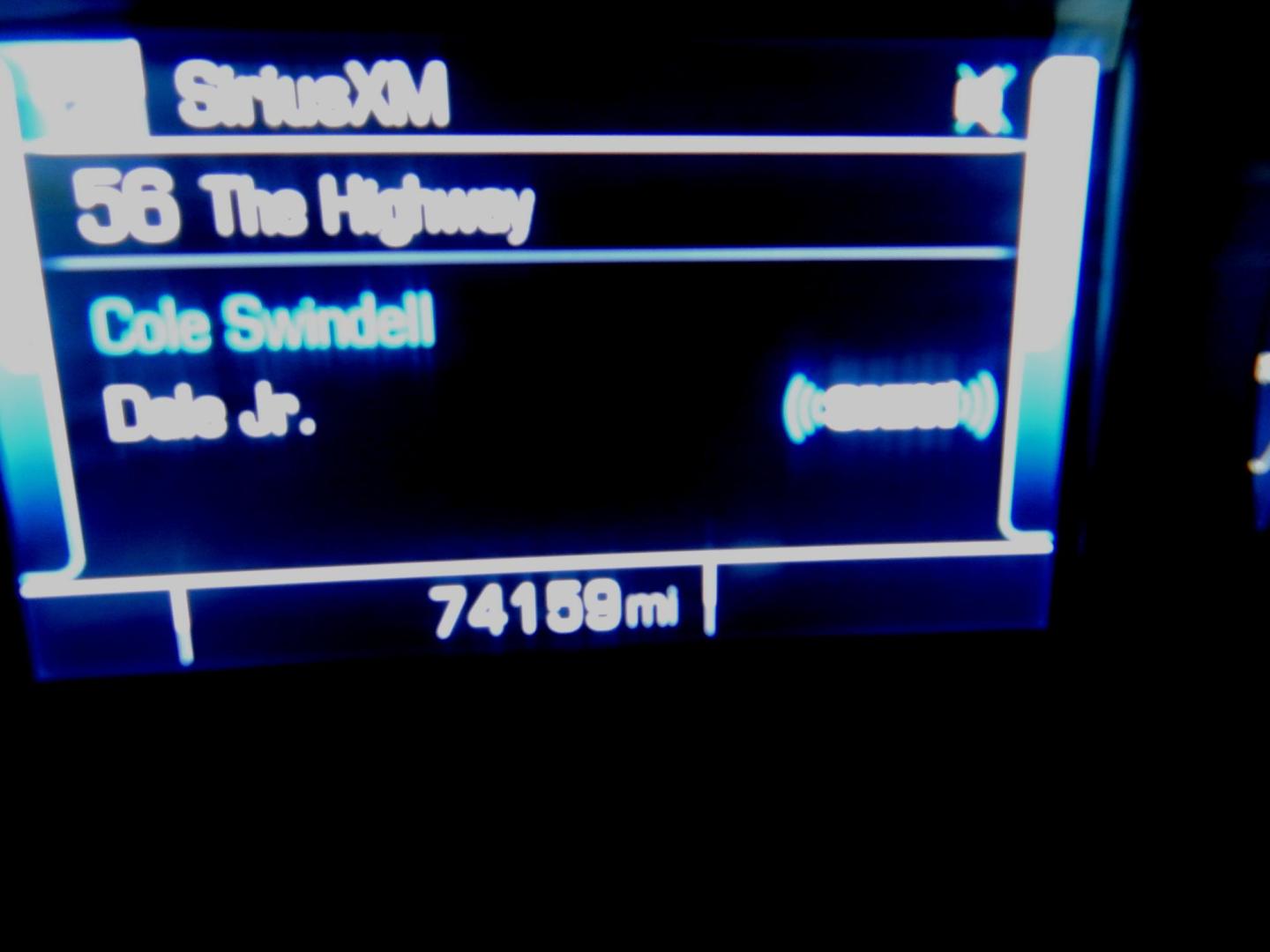 2018 White /Charcoal Chevrolet Silverado 1500 LT Crew Cab 2WD (3GCPCREC2JG) with an 5.3L V8 OHV 16V engine, Automatic transmission, located at 3120 W Tennessee St, Tallahassee, FL, 32304-1002, (850) 575-6702, 30.458841, -84.349648 - Photo#10