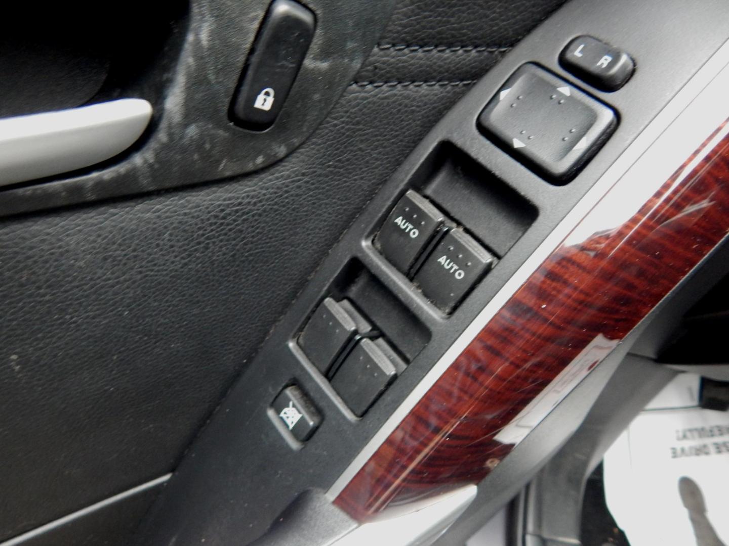 2008 Gunmetal Blue /Charcoal Leather Mazda CX-9 Grand Touring FWD (JM3TB28A780) with an 3.7L V6 DOHC 24V engine, Automatic transmission, located at 3120 W Tennessee St, Tallahassee, FL, 32304-1002, (850) 575-6702, 30.458841, -84.349648 - Photo#8