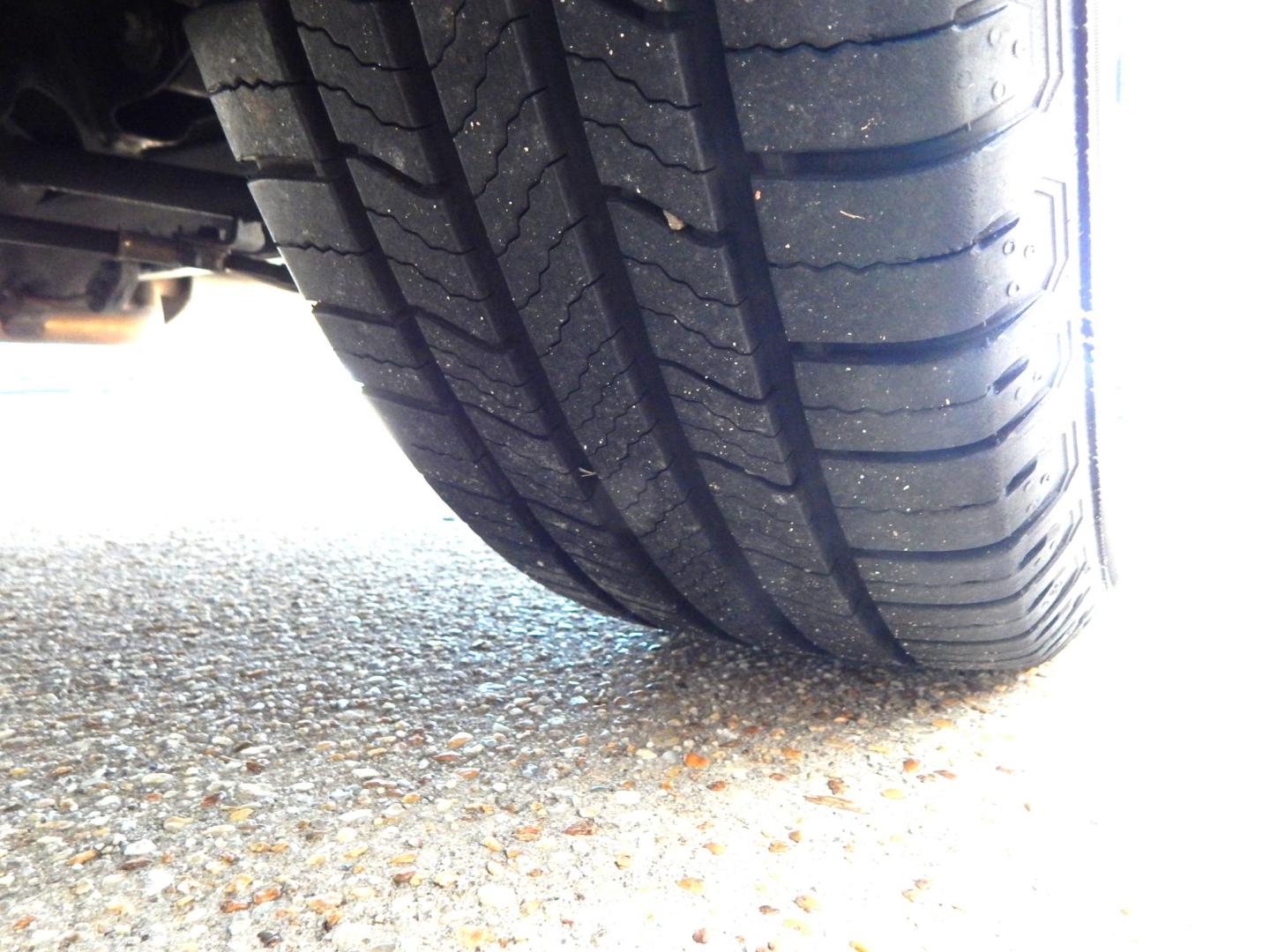 2010 Silver Metallic /Gray Honda Accord LX-P Sedan AT (1HGCP2F44AA) with an 2.4L L4 DOHC 16V engine, Automatic transmission, located at 3120 W Tennessee St, Tallahassee, FL, 32304-1002, (850) 575-6702, 30.458841, -84.349648 - Used Car Supermarket is proud to present you with this loaded immaculate 2010 Honda Accord LX-P sedan. Used Car Supermarket prides itself in offering you the finest pre-owned vehicle in Tallahassee. Used Car Supermarket has been locally family owned and operated for over a half century. Our Accord L - Photo#9