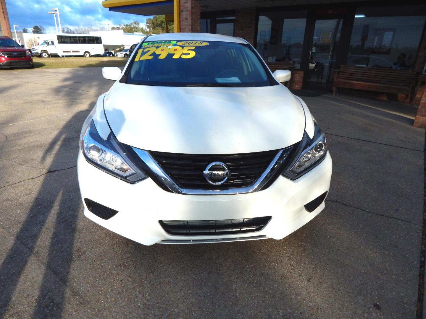 2018 White /Charcoal Nissan Altima 2.5 S (1N4AL3AP7JC) with an 2.5L L4 DOHC 16V engine, Automatic transmission, located at 3120 W Tennessee St, Tallahassee, FL, 32304-1002, (850) 575-6702, 30.458841, -84.349648 - Used Car Supermarket is proud to present you with this loaded immaculate 2018 Nissan Altima 2.5S with low miles. Used Car Supermarket prides itself in offering you the finest pre-owned vehicle in Tallahassee. Used Car Supermarket has been locally family owned and operated for over 50 years. Our Alti - Photo#2