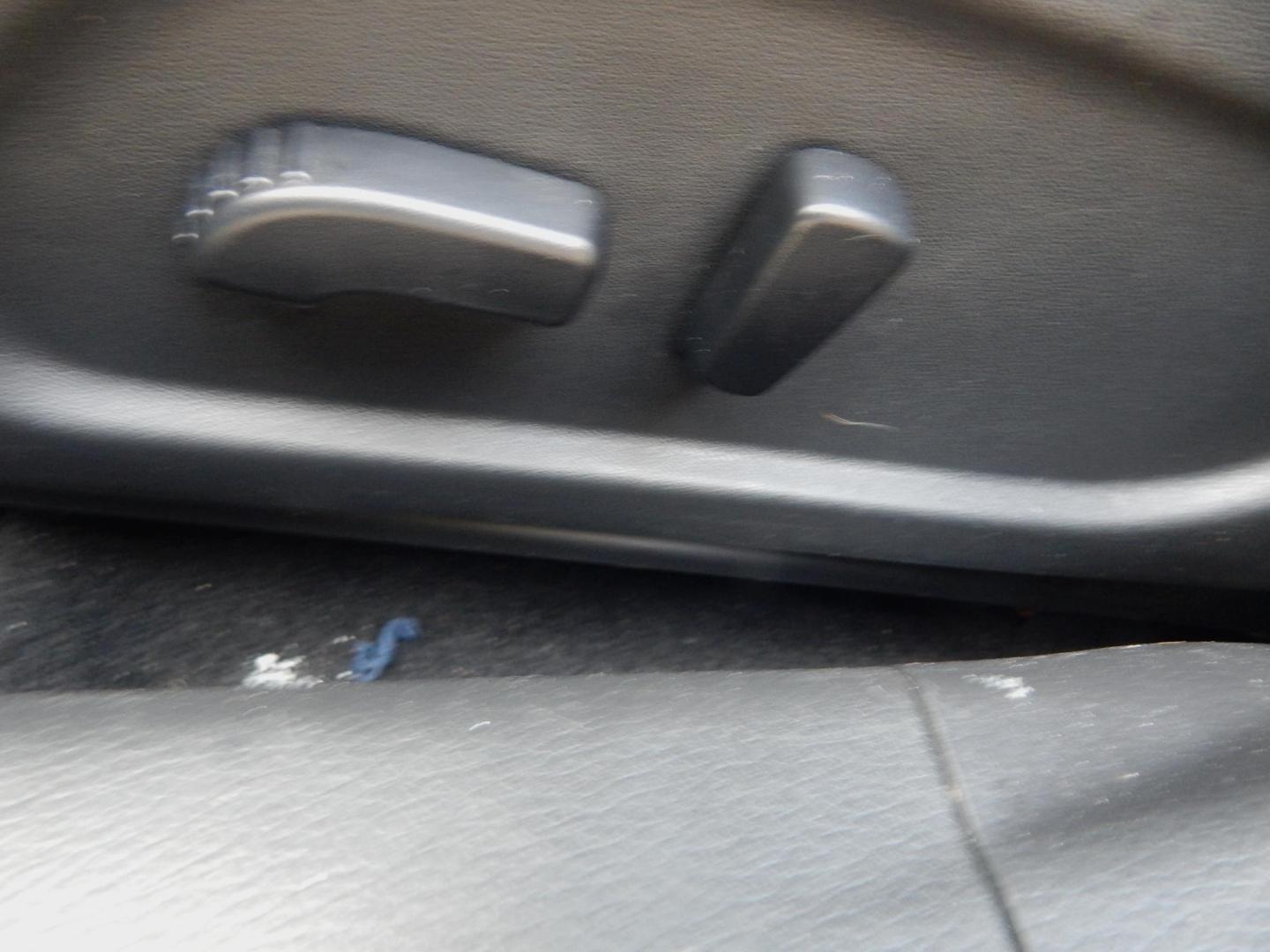 2018 White /Charcoal Nissan Altima 2.5 S (1N4AL3AP7JC) with an 2.5L L4 DOHC 16V engine, Automatic transmission, located at 3120 W Tennessee St, Tallahassee, FL, 32304-1002, (850) 575-6702, 30.458841, -84.349648 - Used Car Supermarket is proud to present you with this loaded immaculate 2018 Nissan Altima 2.5S with low miles. Used Car Supermarket prides itself in offering you the finest pre-owned vehicle in Tallahassee. Used Car Supermarket has been locally family owned and operated for over 50 years. Our Alti - Photo#8