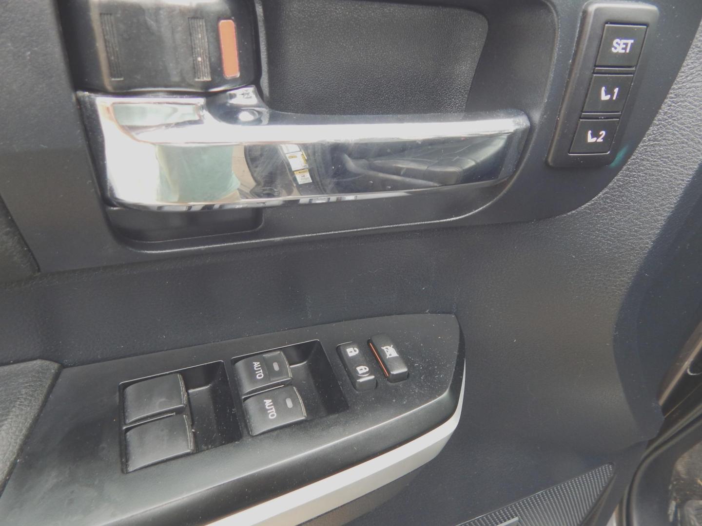 2014 Charcoal Metallic /Charcoal Leather Toyota Tundra Platinum CrewMax 5.7L 2WD (5TFGY5F10EX) with an 5.7L V8 DOHC 32V engine, 6-Speed Automatic transmission, located at 3120 W Tennessee St, Tallahassee, FL, 32304-1002, (850) 575-6702, 30.458841, -84.349648 - Used Car Supermarket is proud to present you with this loaded immaculate 2014 Toyota Tundra Platinum Crew Max with leather, sunroof and Navigation. Used Car Supermarket prides itself in offering you the finest pre-owned vehicle in Tallahassee. Used Car Supermarket has been locally family owned and o - Photo#8