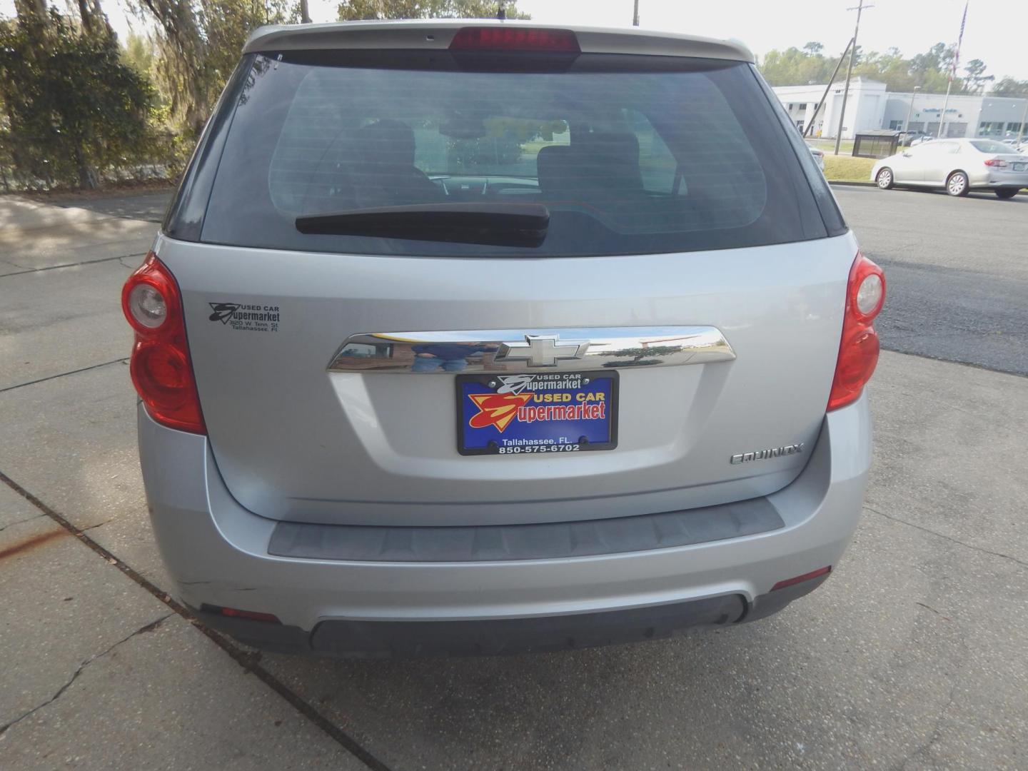2013 Chevrolet Equinox LS 2WD (2GNALBEK8D6) with an 2.4L L4 DOHC 16V engine, 6-Speed Automatic transmission, located at 3120 W Tennessee St, Tallahassee, FL, 32304-1002, (850) 575-6702, 30.458841, -84.349648 - Used Car Supermarket is proud to present you with this loaded immaculate 2013 Chevy Equinox LS with low miles. Used Car Supermarket prides itself in offering you the finest pre-owned vehicle in Tallahassee. Used Car Supermarket has been locally family owned and operated for over 50 years. Our Equino - Photo#3