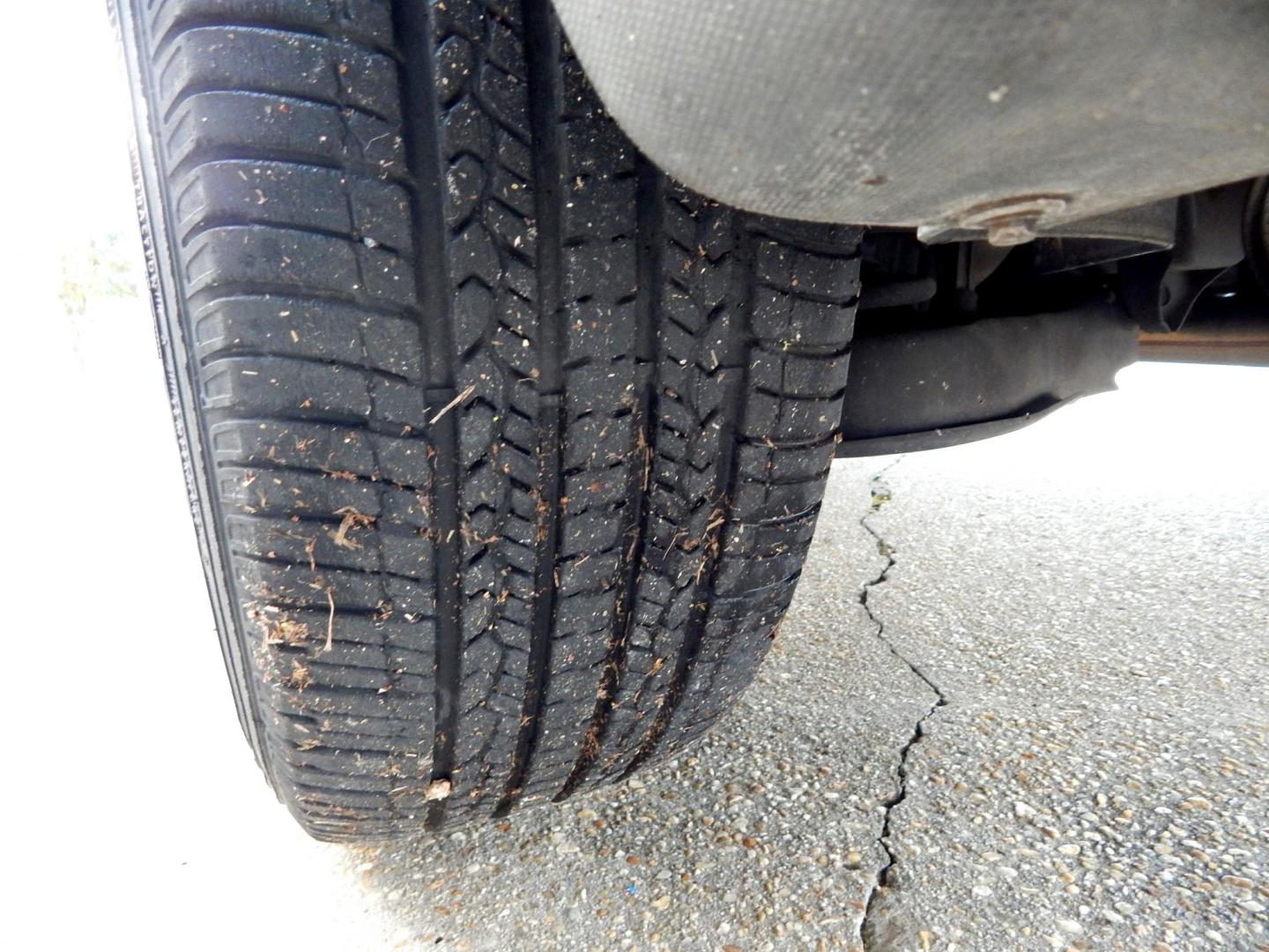 2013 Chevrolet Equinox LS 2WD (2GNALBEK8D6) with an 2.4L L4 DOHC 16V engine, 6-Speed Automatic transmission, located at 3120 W Tennessee St, Tallahassee, FL, 32304-1002, (850) 575-6702, 30.458841, -84.349648 - Used Car Supermarket is proud to present you with this loaded immaculate 2013 Chevy Equinox LS with low miles. Used Car Supermarket prides itself in offering you the finest pre-owned vehicle in Tallahassee. Used Car Supermarket has been locally family owned and operated for over 50 years. Our Equino - Photo#10