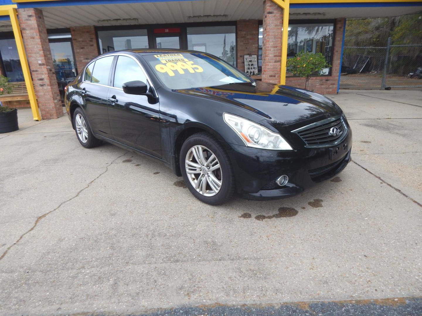 2013 Black /Tan Leather Infiniti G Sedan 37x AWD (JN1CV6ARXDM) with an 3.7L V6 DOHC 24V engine, 5-Speed Automatic transmission, located at 3120 W Tennessee St, Tallahassee, FL, 32304-1002, (850) 575-6702, 30.458841, -84.349648 - Used Car Supermarket is proud to present you with this loaded immaculate 2013 Infiniti G37X sedan with Navigation, sunroof and leather. Used Car Supermarket prides itself in offering you the finest pre-owned vehicle in Tallahassee. Used Car Supermarket has been locally family owned and operated for - Photo#0