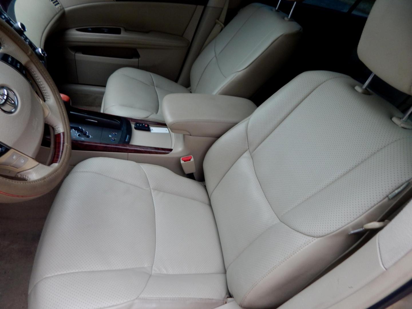 2011 Tan /Tan Leather Toyota Avalon Limited (4T1BK3DBXBU) with an 3.5L V6 DOHC 24V engine, Automatic transmission, located at 3120 W Tennessee St, Tallahassee, FL, 32304-1002, (850) 575-6702, 30.458841, -84.349648 - Used Car Supermarket is proud to present you with this loaded immaculate 2011 Toyota Avalon Limited low miles. Used Car Supermarket prides itself in offering you the finest pre-owned vehicle in Tallahassee. Used Car Supermarket has been locally family owned and operated for over 50 years. Our Avalon - Photo#5