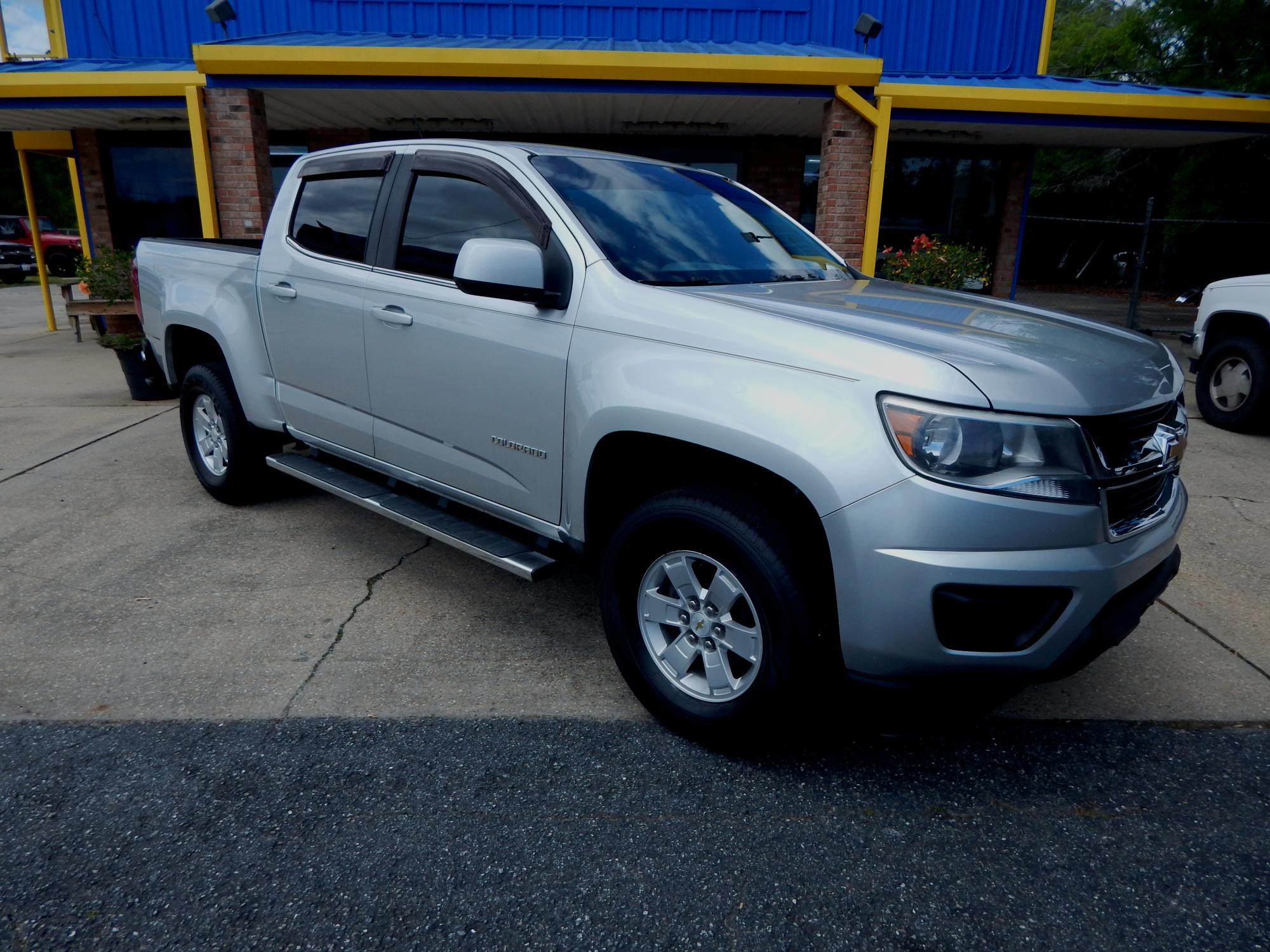 photo of 2017 Chevrolet Colorado Crew Cab 