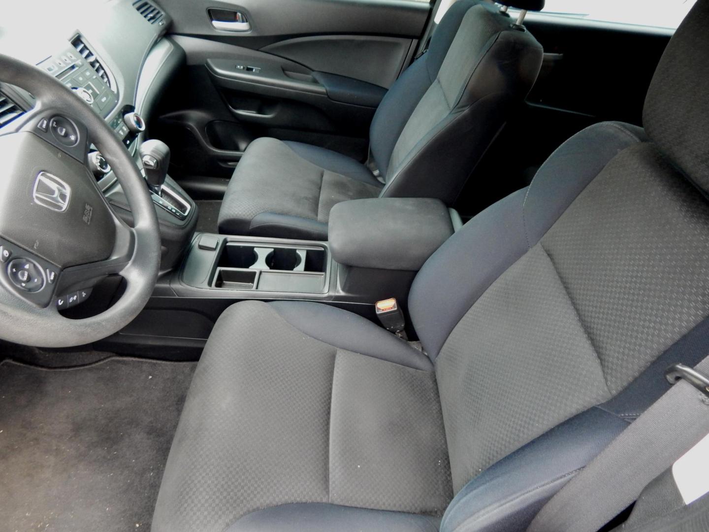 2016 Black /Charcoal Honda CR-V LX 2WD (2HKRM3H38GH) with an 2.4L L4 DOHC 16V engine, CVT transmission, located at 3120 W Tennessee St, Tallahassee, FL, 32304-1002, (850) 575-6702, 30.458841, -84.349648 - Used Car Supermarket is proud to present you with this loaded immaculate 2016 Honda CRV LX. Used Car Supermarket prides itself in offering you the finest pre-owned vehicle in Tallahassee. Used Car Supermarket has been locally family owned and operated for over 50 years. Our CRV LX has been serviced - Photo#4