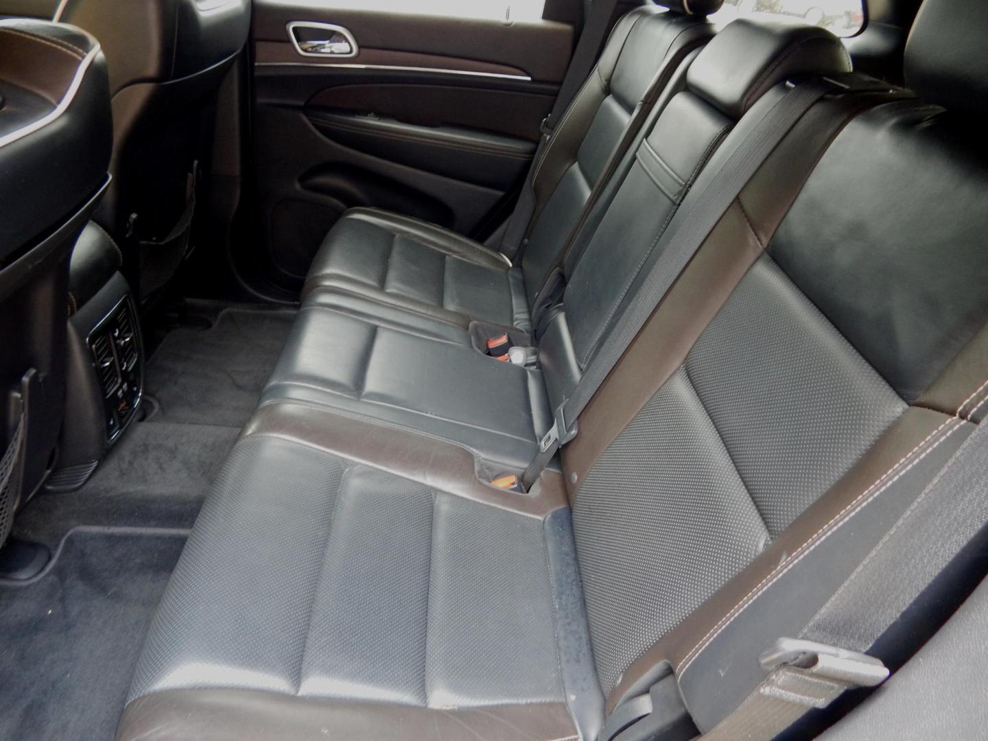 2014 Black /Charcoal Leather Jeep Grand Cherokee Overland 4WD (1C4RJFCG8EC) with an 3.6L V6 DOHC 24V engine, Automatic transmission, located at 3120 W Tennessee St, Tallahassee, FL, 32304-1002, (850) 575-6702, 30.458841, -84.349648 - Used Car Supermarket is proud to present you with this loaded immaculate 2014 Jeep Grand Cherokee Overland 4X4 with leather, Navigation and low miles. Used Car Supermarket prides itself in offering you the finest pre-owned vehicle in Tallahassee. Used Car Supermarket has been locally family owned an - Photo#5