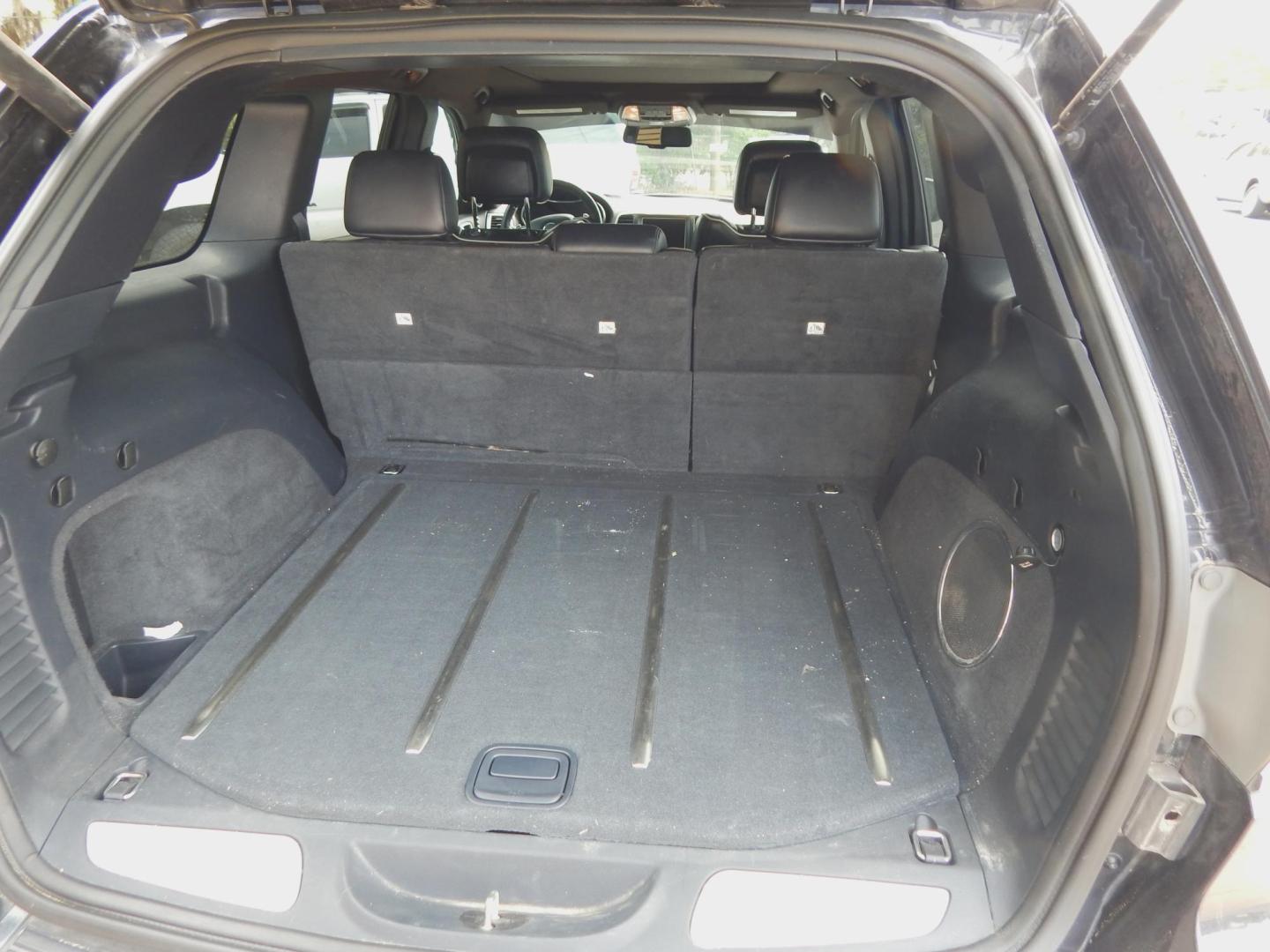 2014 Black /Charcoal Leather Jeep Grand Cherokee Overland 4WD (1C4RJFCG8EC) with an 3.6L V6 DOHC 24V engine, Automatic transmission, located at 3120 W Tennessee St, Tallahassee, FL, 32304-1002, (850) 575-6702, 30.458841, -84.349648 - Used Car Supermarket is proud to present you with this loaded immaculate 2014 Jeep Grand Cherokee Overland 4X4 with leather, Navigation and low miles. Used Car Supermarket prides itself in offering you the finest pre-owned vehicle in Tallahassee. Used Car Supermarket has been locally family owned an - Photo#10
