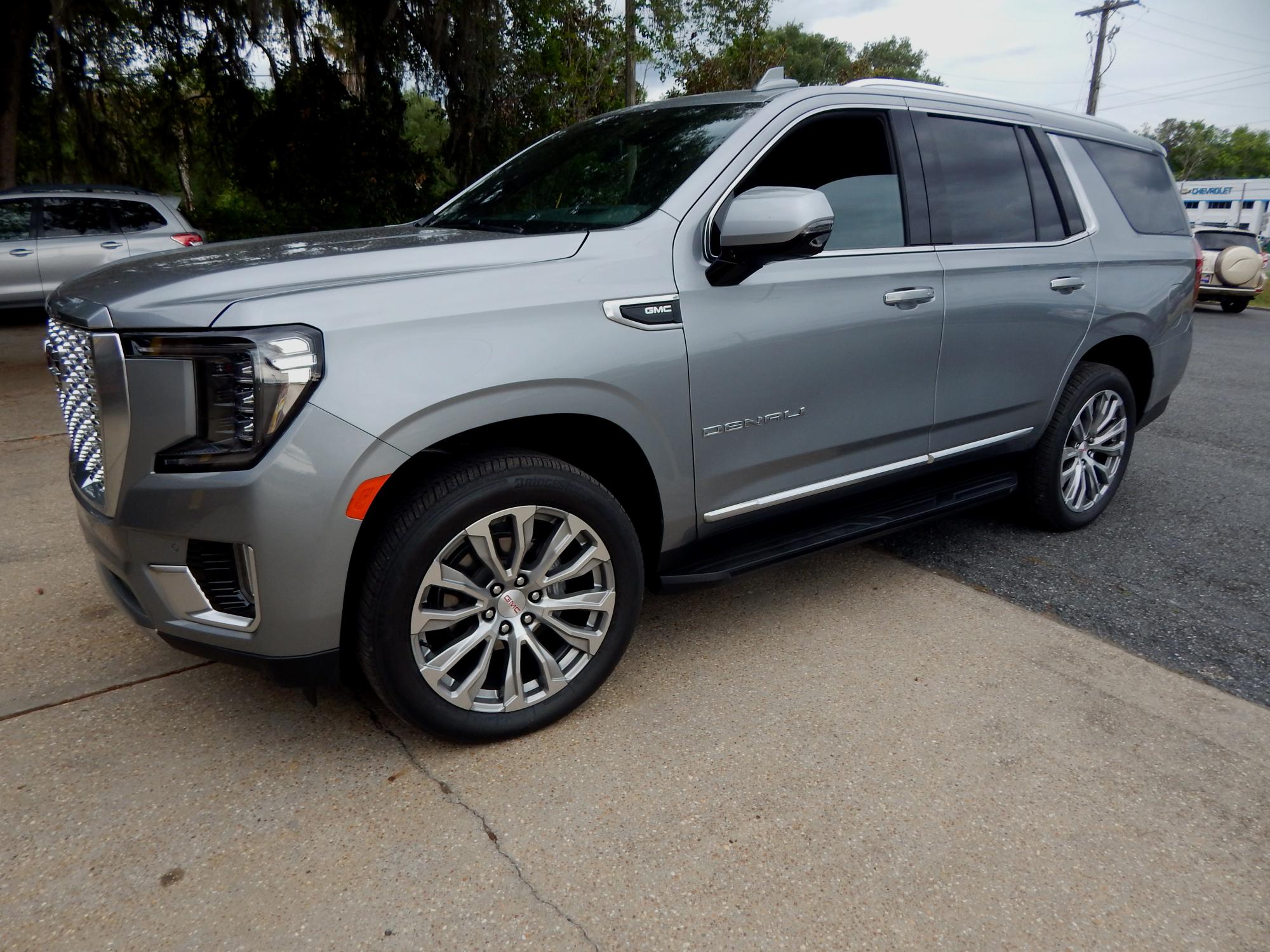 photo of 2023 GMC Yukon Denali 2WD