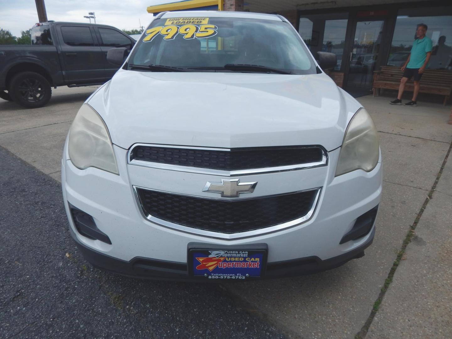 2013 White /Charcoal Chevrolet Equinox LS 2WD (2GNALBEK3D1) with an 2.4L L4 DOHC 16V engine, 6-Speed Automatic transmission, located at 3120 W Tennessee St, Tallahassee, FL, 32304-1002, (850) 575-6702, 30.458841, -84.349648 - Used Car Supermarket is proud to present you with this loaded immaculate 2013 Chevy Equinox LS with low miles. Used Car Supermarket prides itself in offering you the finest pre-owned vehicle in Tallahassee. Used Car Supermarket has been locally family owned and operated for over 50 years. Our Equino- Photo#2