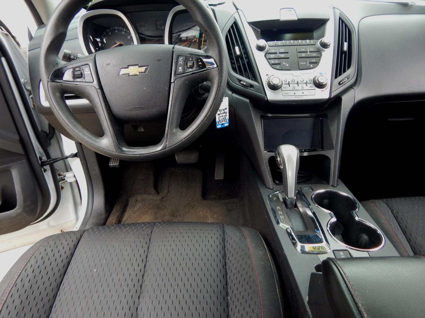 2013 White /Charcoal Chevrolet Equinox LS 2WD (2GNALBEK3D1) with an 2.4L L4 DOHC 16V engine, 6-Speed Automatic transmission, located at 3120 W Tennessee St, Tallahassee, FL, 32304-1002, (850) 575-6702, 30.458841, -84.349648 - Used Car Supermarket is proud to present you with this loaded immaculate 2013 Chevy Equinox LS with low miles. Used Car Supermarket prides itself in offering you the finest pre-owned vehicle in Tallahassee. Used Car Supermarket has been locally family owned and operated for over 50 years. Our Equino- Photo#4