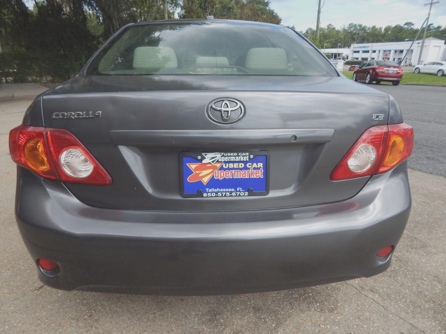 2010 Charcoal /Gray Toyota Corolla LE (JTDBU4EE2A9) with an 1.8L L4 DOHC 16V engine, 4-Speed Automatic transmission, located at 3120 W Tennessee St, Tallahassee, FL, 32304-1002, (850) 575-6702, 30.458841, -84.349648- Photo#3